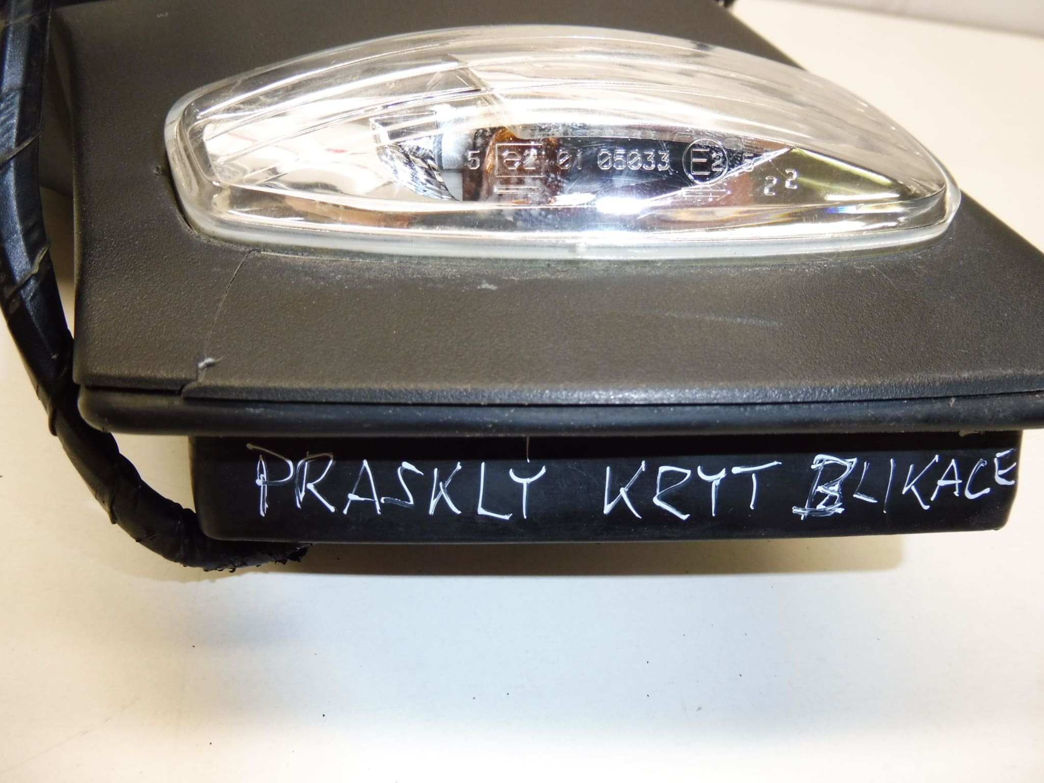 Höger spegel Peugeot 207 EXLD 96806501XT 8149ZH