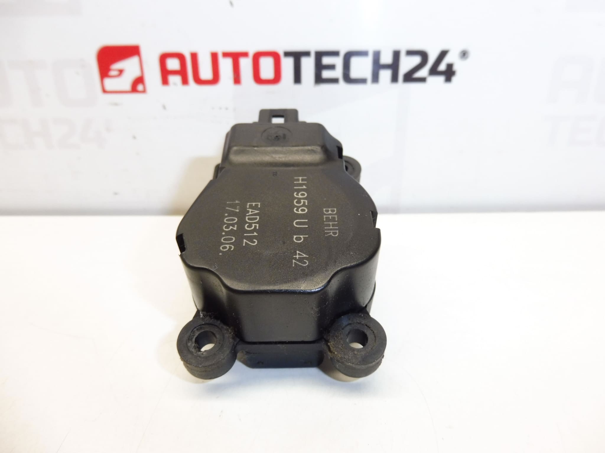 Servovärmare BEHR H1959 U b 42 Citroën Peugeot EAD512 6447RZ