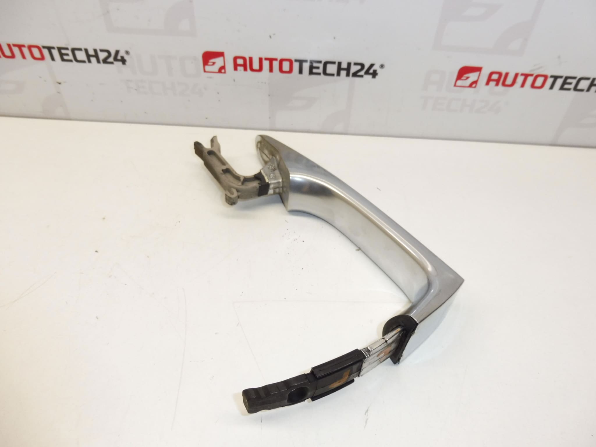 Framdörrhandtag Citroën Peugeot krom 9101EF