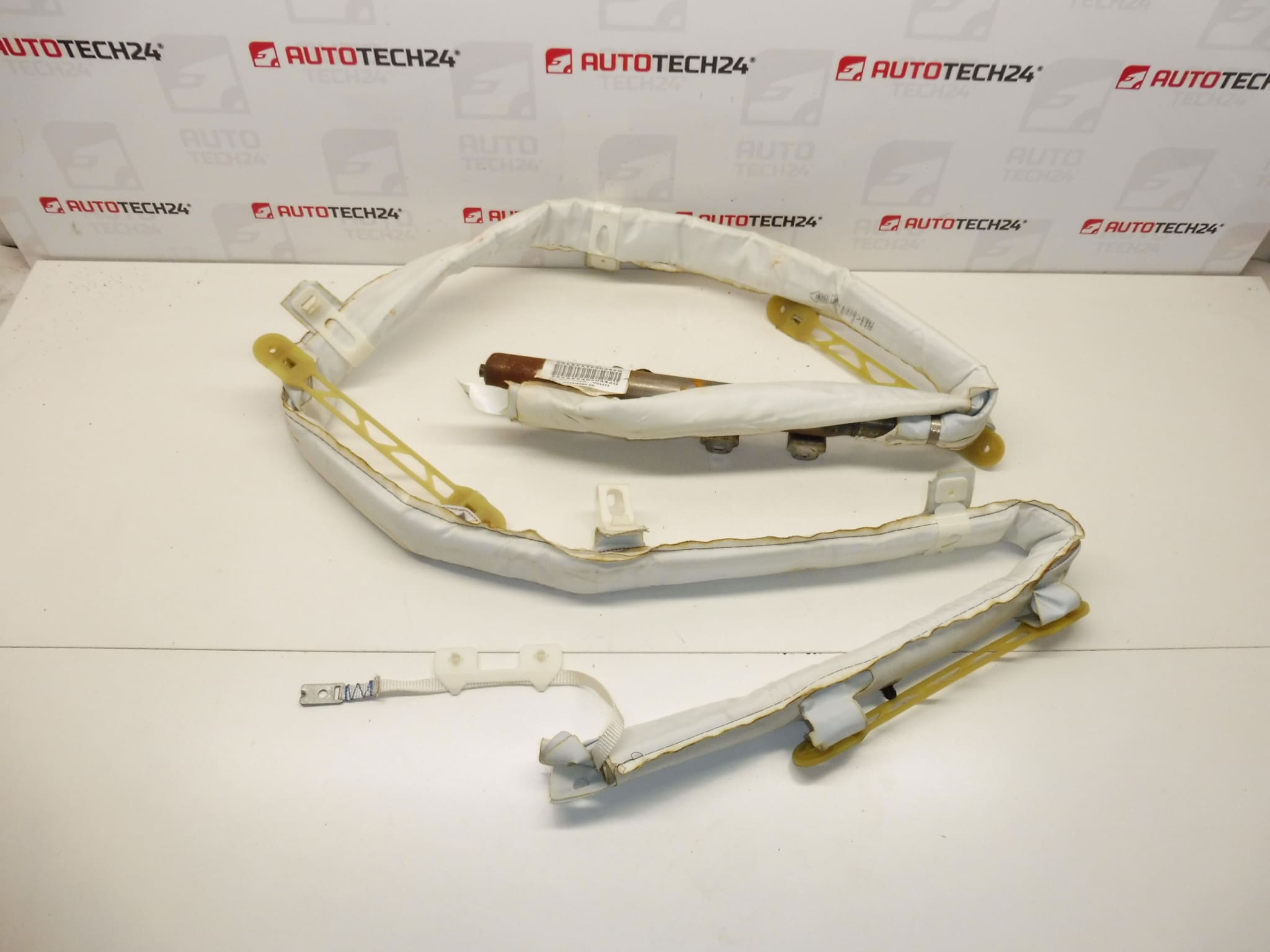 Takkrockkudde Citroën C8 Peugeot 807 vänster 1400418980 8329SG