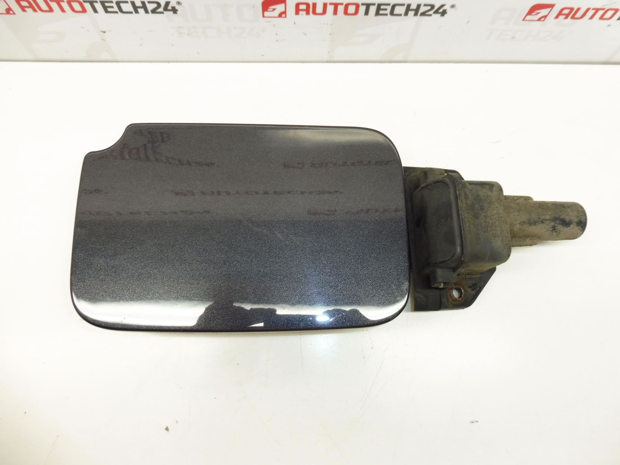 Tanklock lock silver Peugeot 807 Citroën C8 EYJ 1485207080 151790