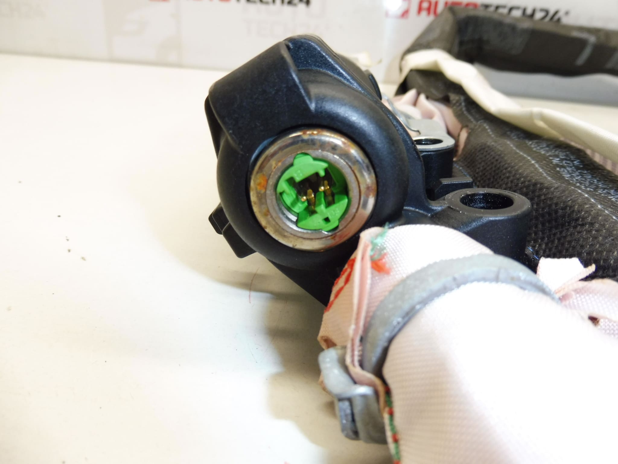 Takkrockkudde vänster Citroën C4 Picasso 9654115280 8216QV