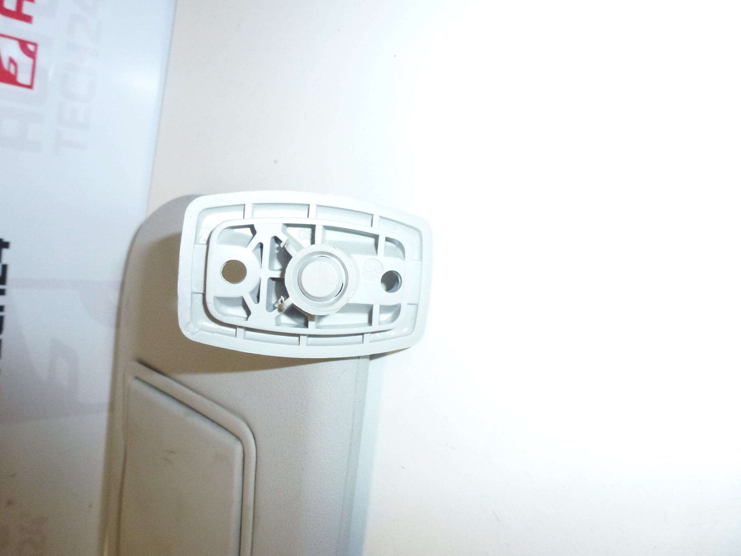 Citroën Peugeot förarsolskydd vänster 8143KL