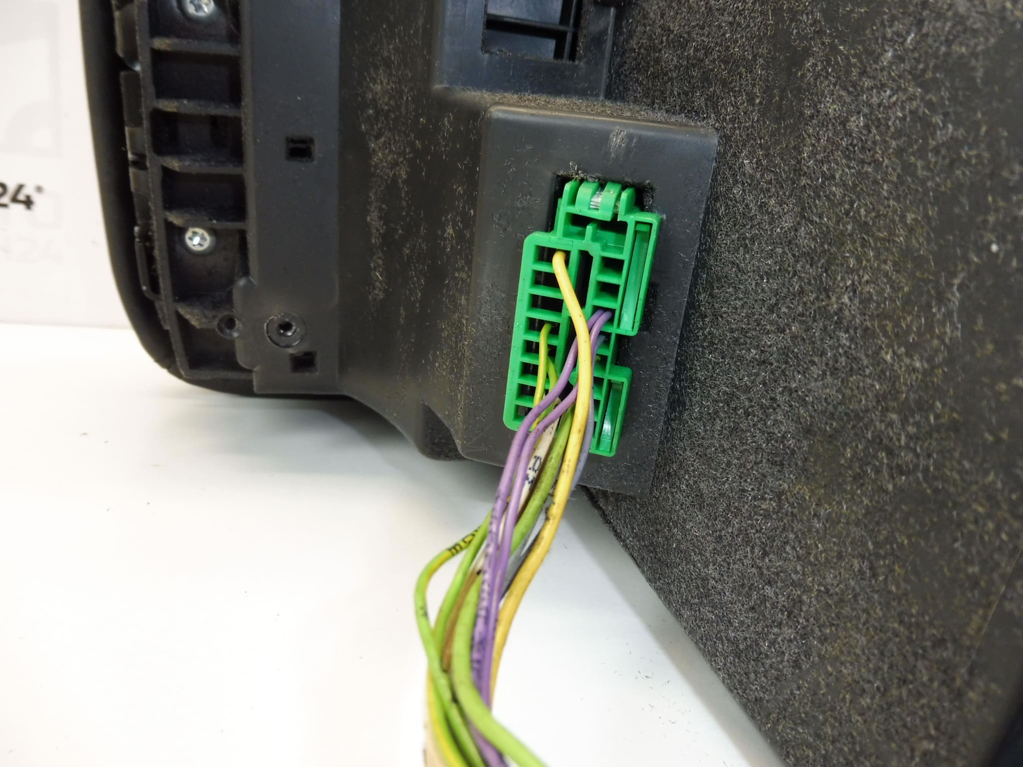 Centralarmstöd komplett Peugeot 607 9629447577 8830L6