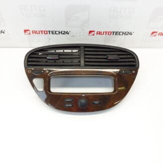 Mittpanel med ventiler och reglage Peugeot 607 8265G0