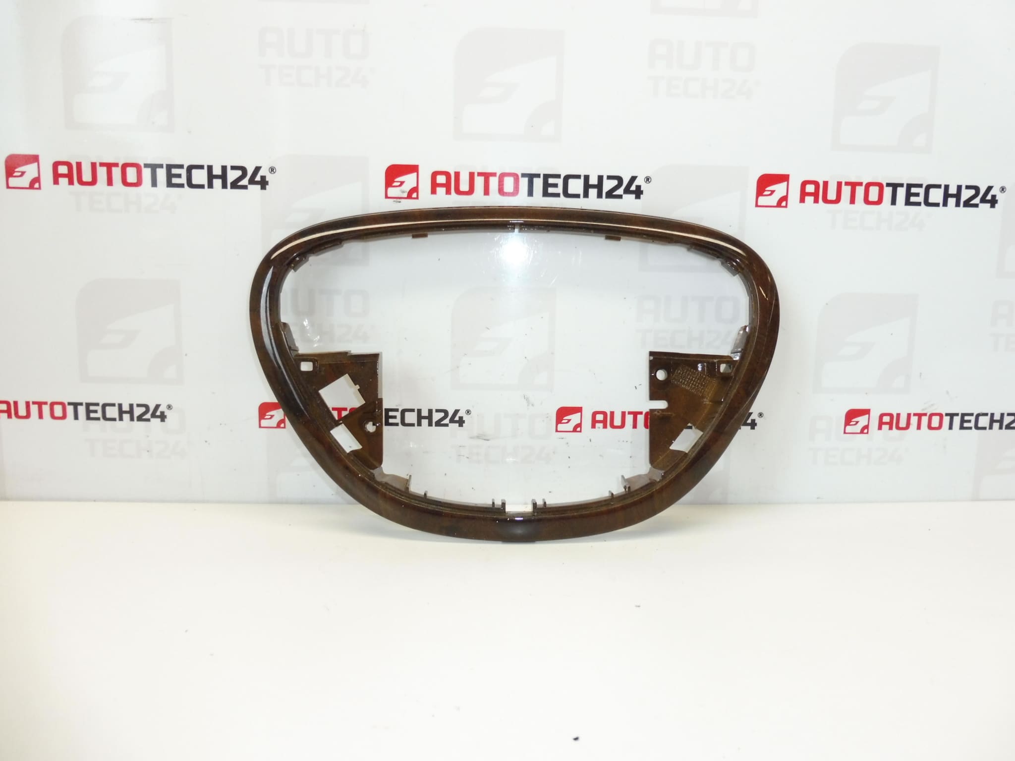 Peugeot 607 färddatorpanel 8265F0