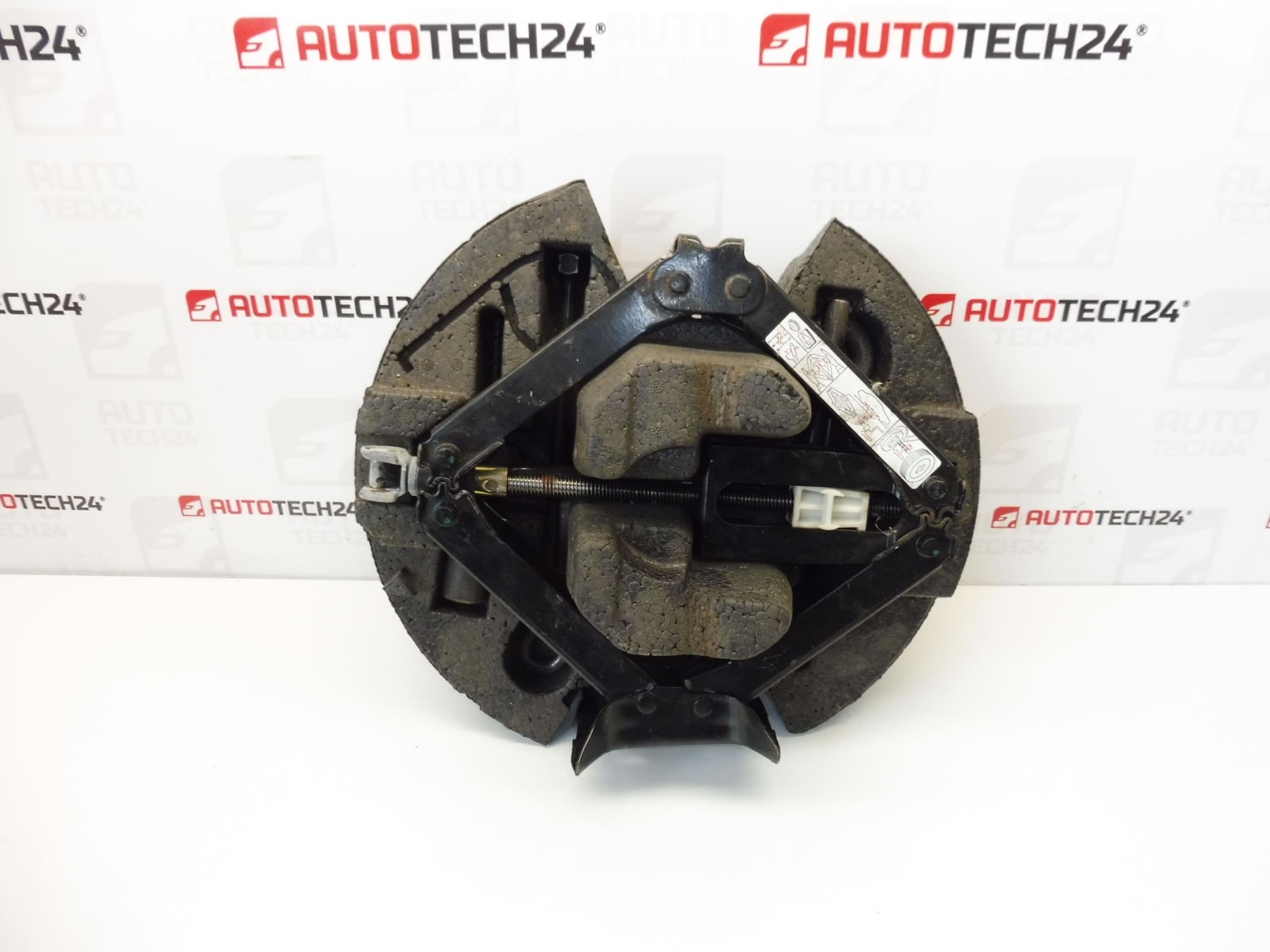 Verktyg, spak, nyckel, dragögla Peugeot 307 upp till 15 hjul