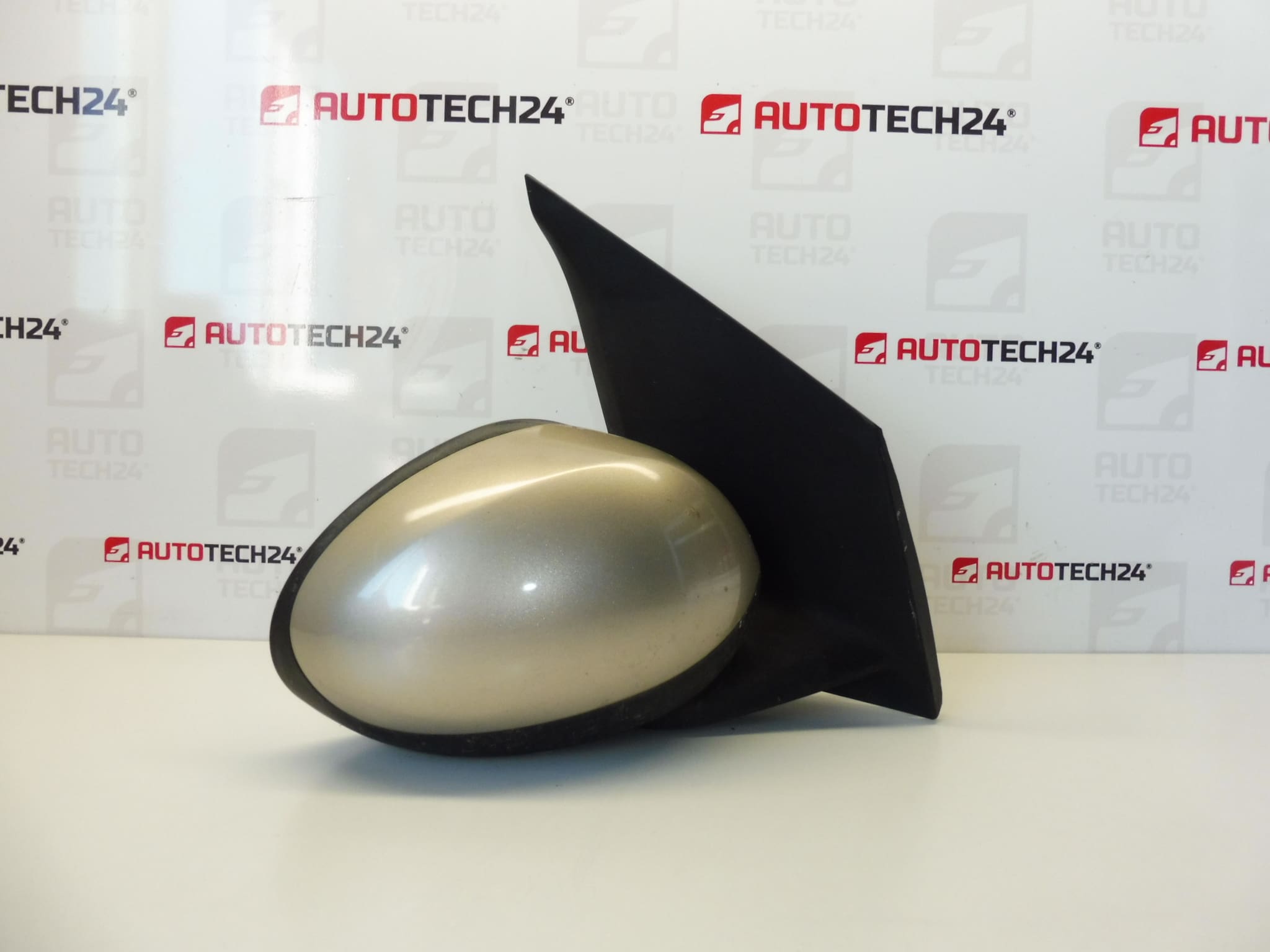 Spegel höger guldmetallic Citroën C1 Peugeot 107 87910-0H010 87910-0H011