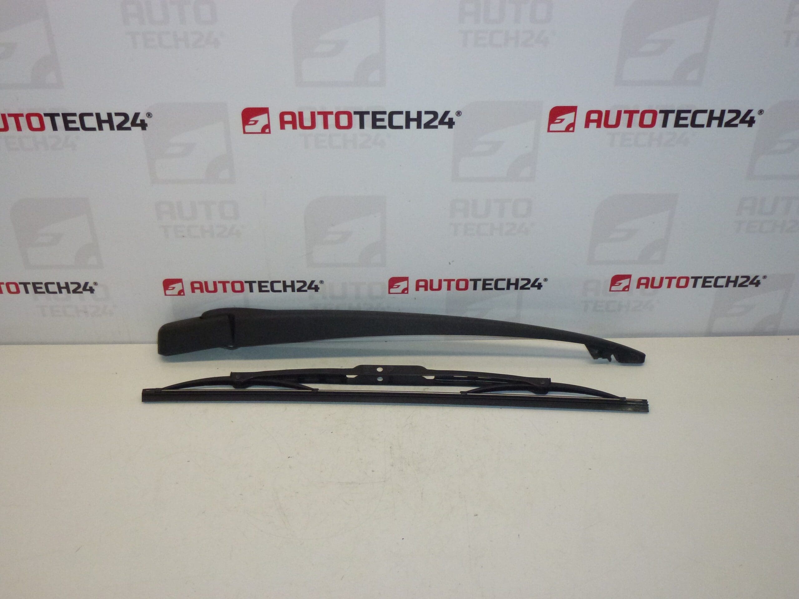 Torkararm - bak - Citroën Xsara Picasso 6429Q5