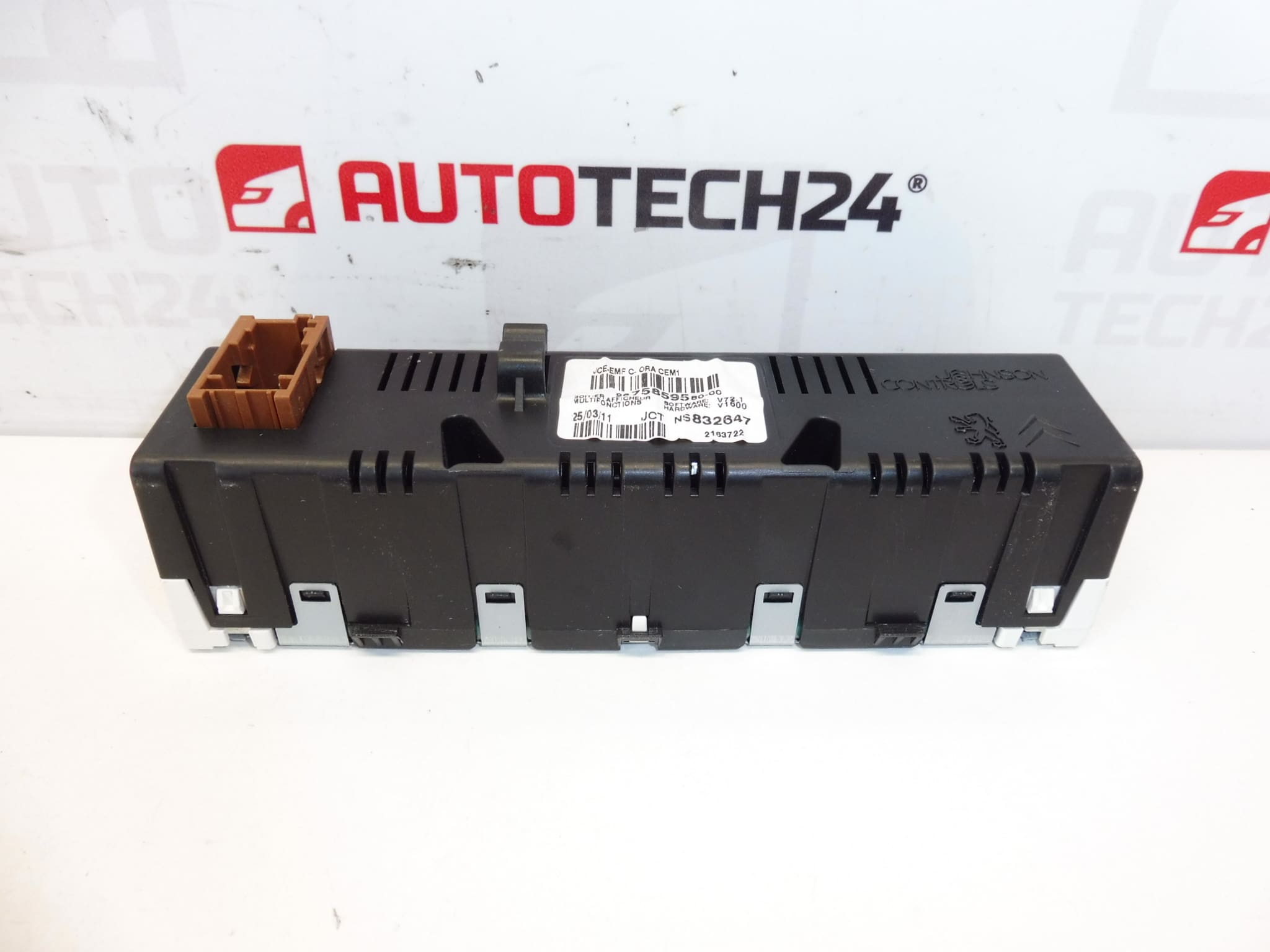 Peugeot 308 datorradioskärm 9675859580 1607240280