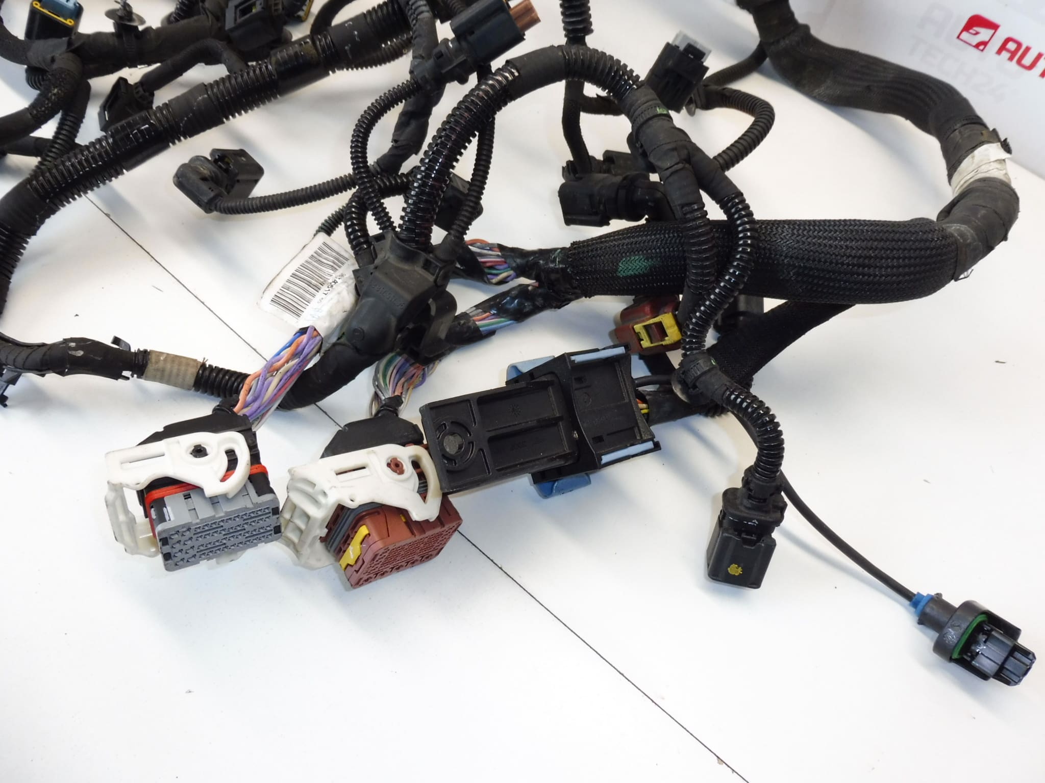 Huvudmotorenhet 1.6 e-HDI Citroën Peugeot 9674051780 6585L0 9678303980