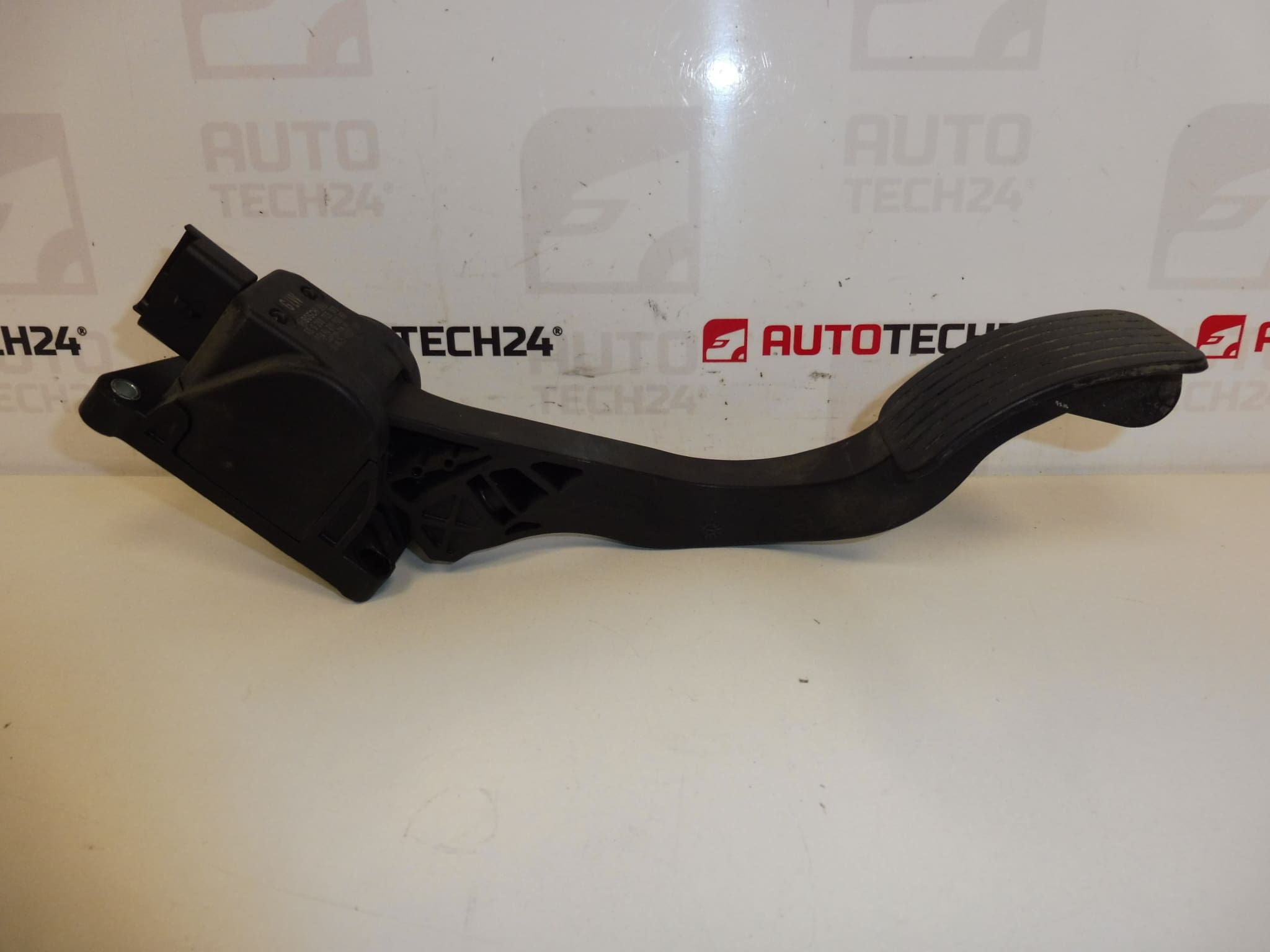 Gaspedal Citroën Peugeot Bosch 0280755103 9681990080 1601AG