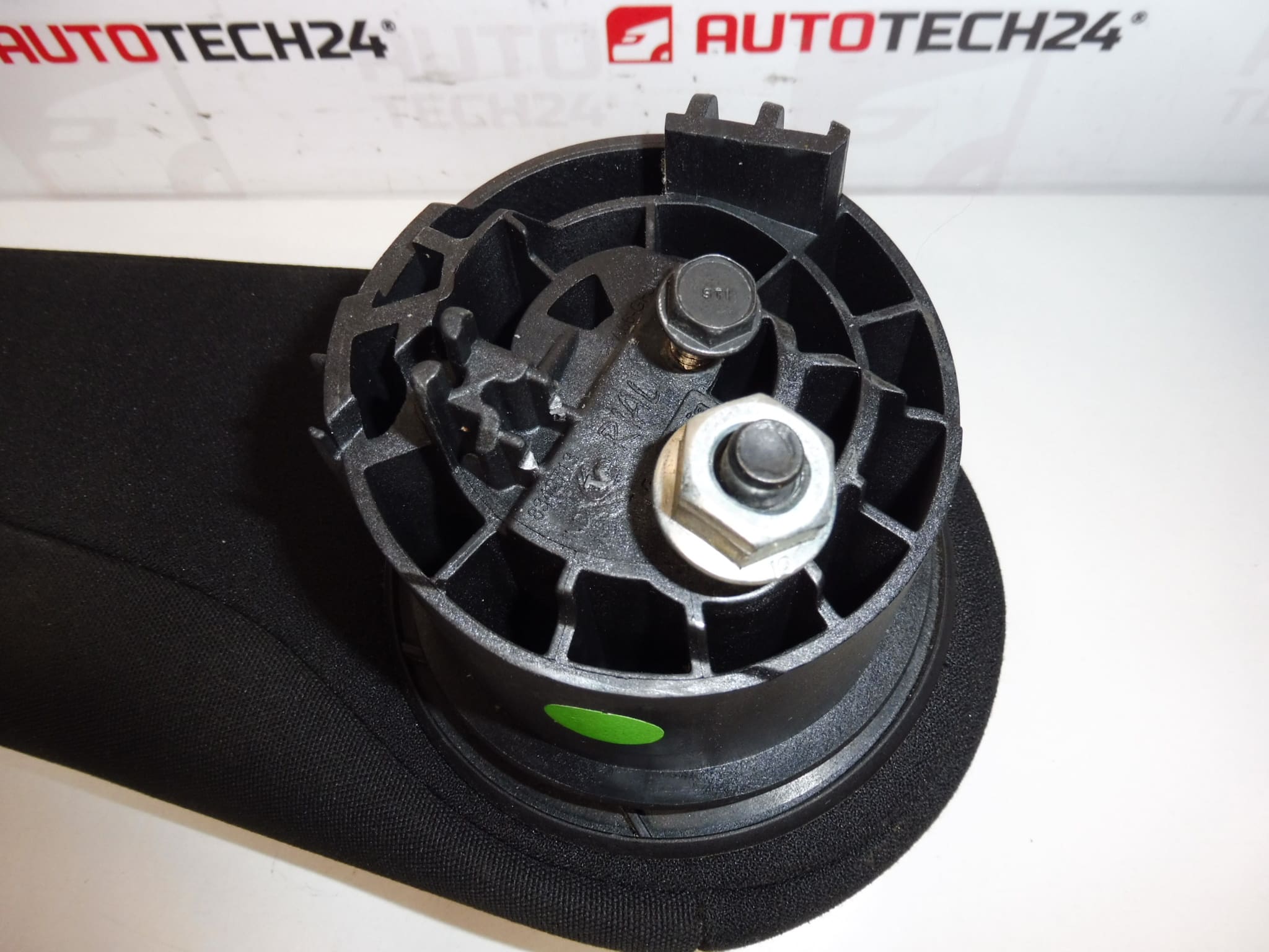 Höger armstöd Citroën Peugeot 8830PV