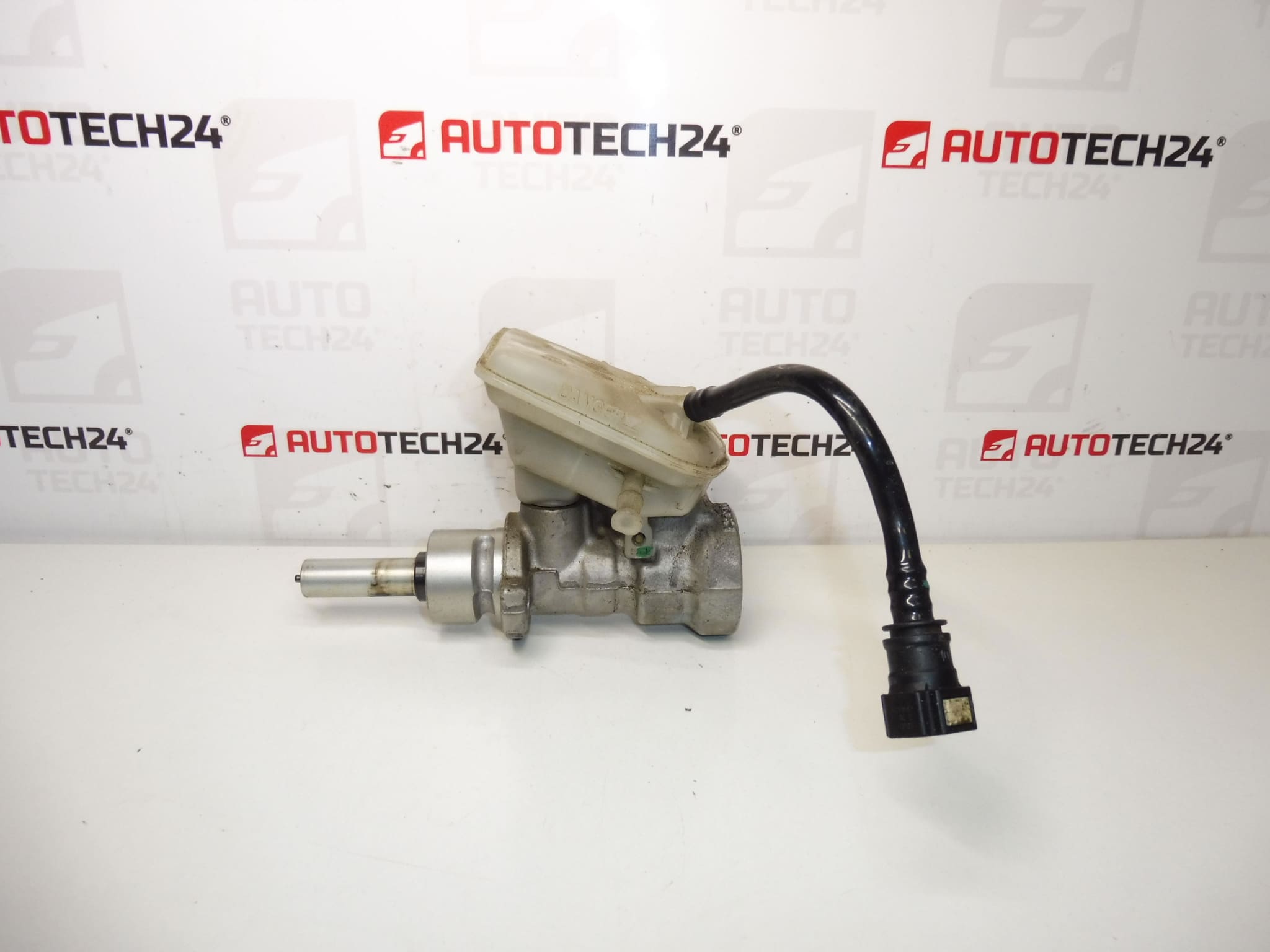 Huvudbromscylinder Bosch Citroën Peugeot 0204123596 22472579 4601L2