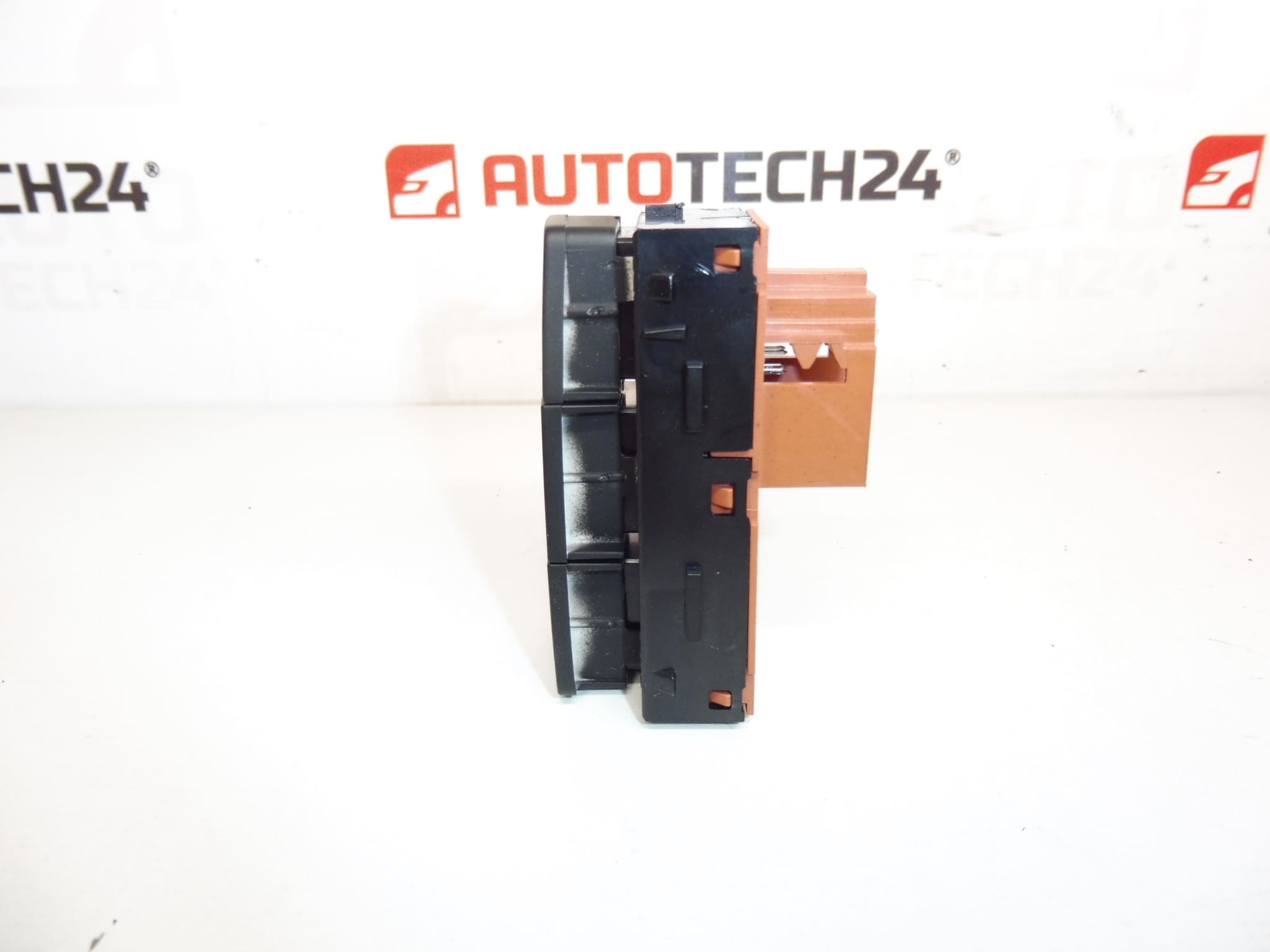 ESP-omkopplare, centrallås, PDC Citroën C3 Picasso 96631922ZD