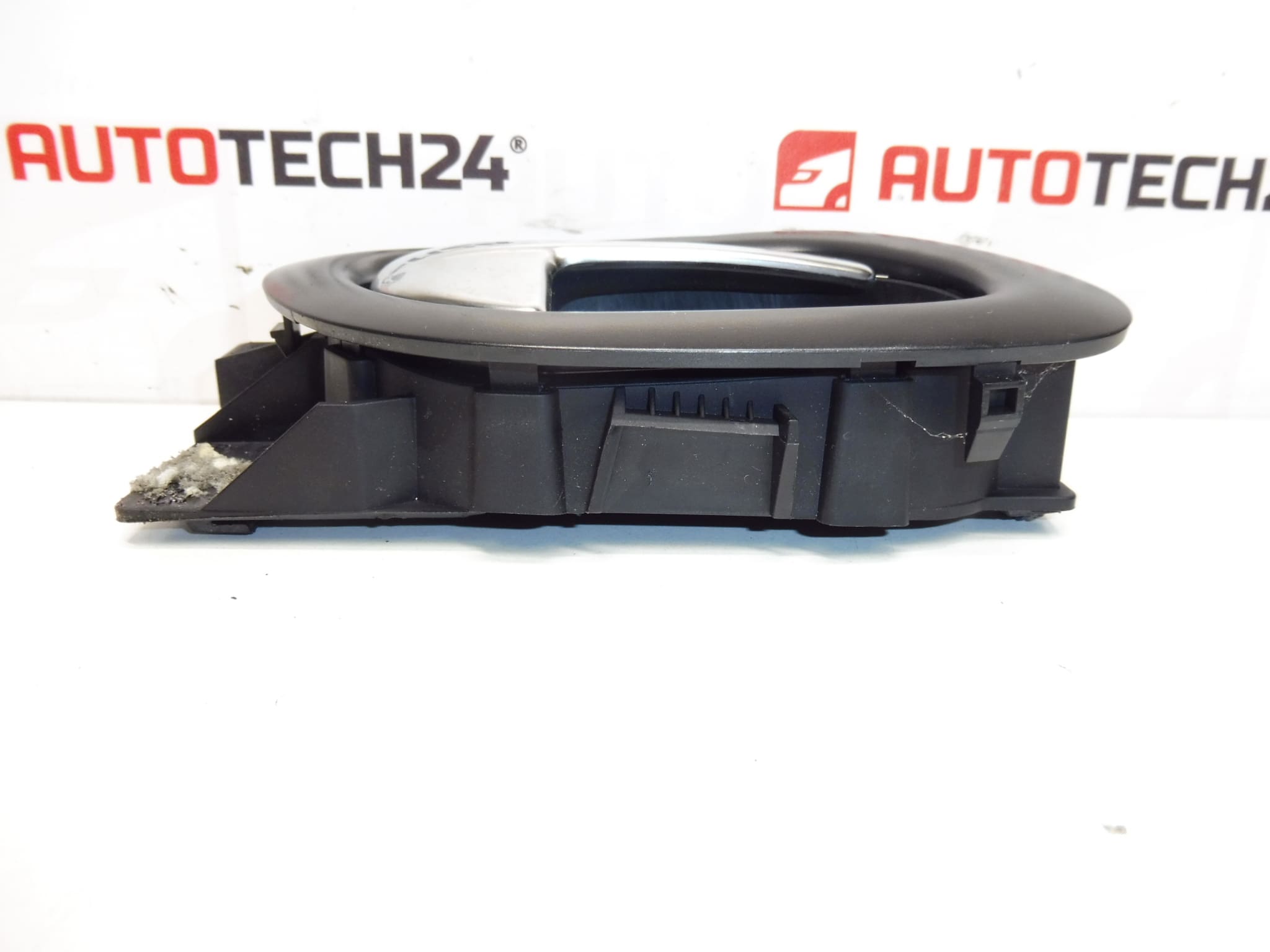 Inre höger dörrhandtag Citroën Peugeot 96834460VV 9683446077