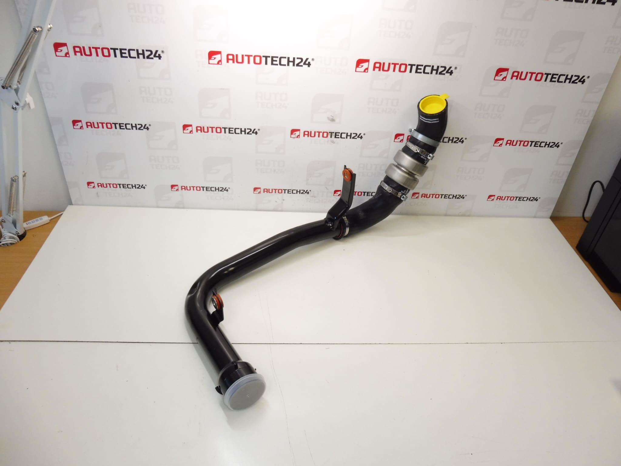 Ny turboluftanslutning Citroën Peugeot 2.2 HDI 1606660380