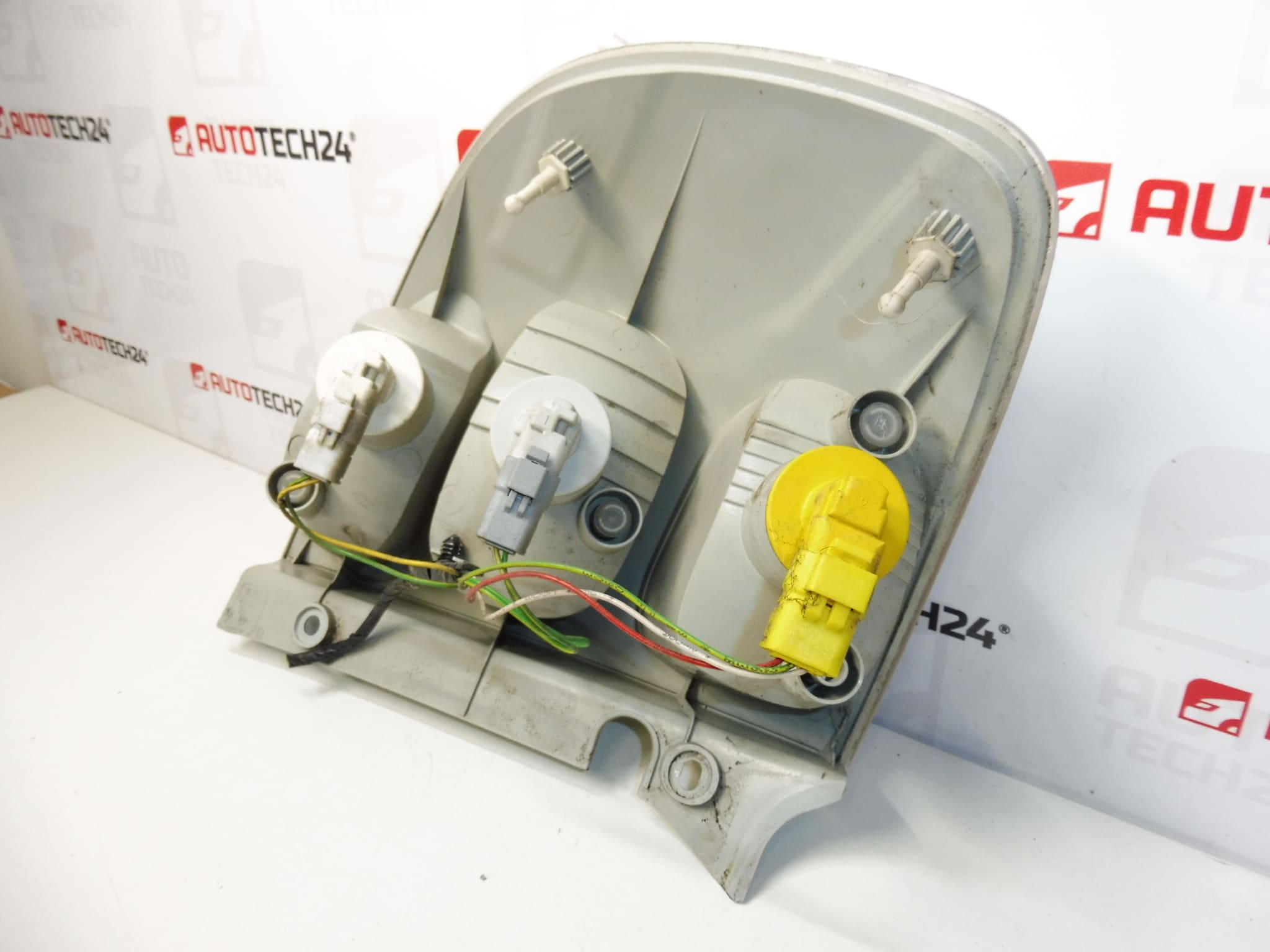 Bakljus höger Citroën C3 PLURIEL 9641775180 6351R6