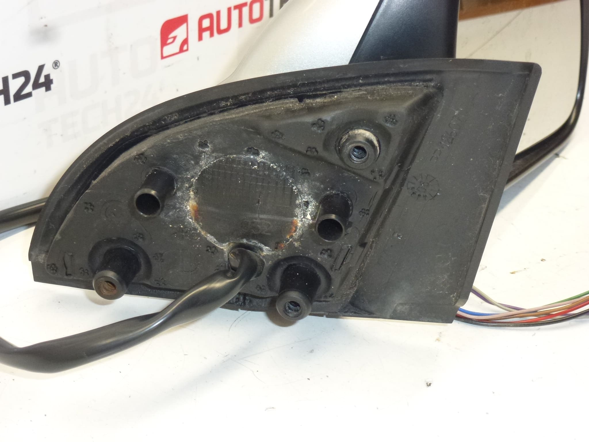 Höger spegel elektriskt fällbar ETSC Peugeot 307 8149VT