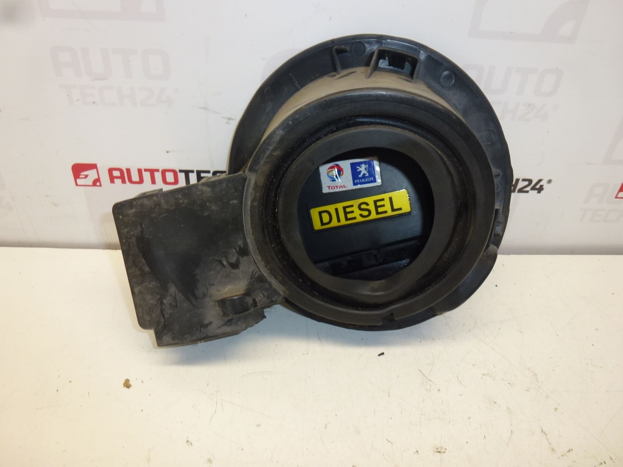 Tanklock KTVD Peugeot 308 1517G5 1518C9