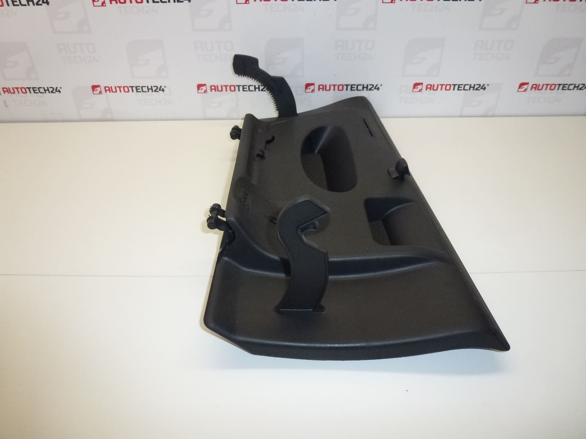 Handskfack Citroën C4 8218N1