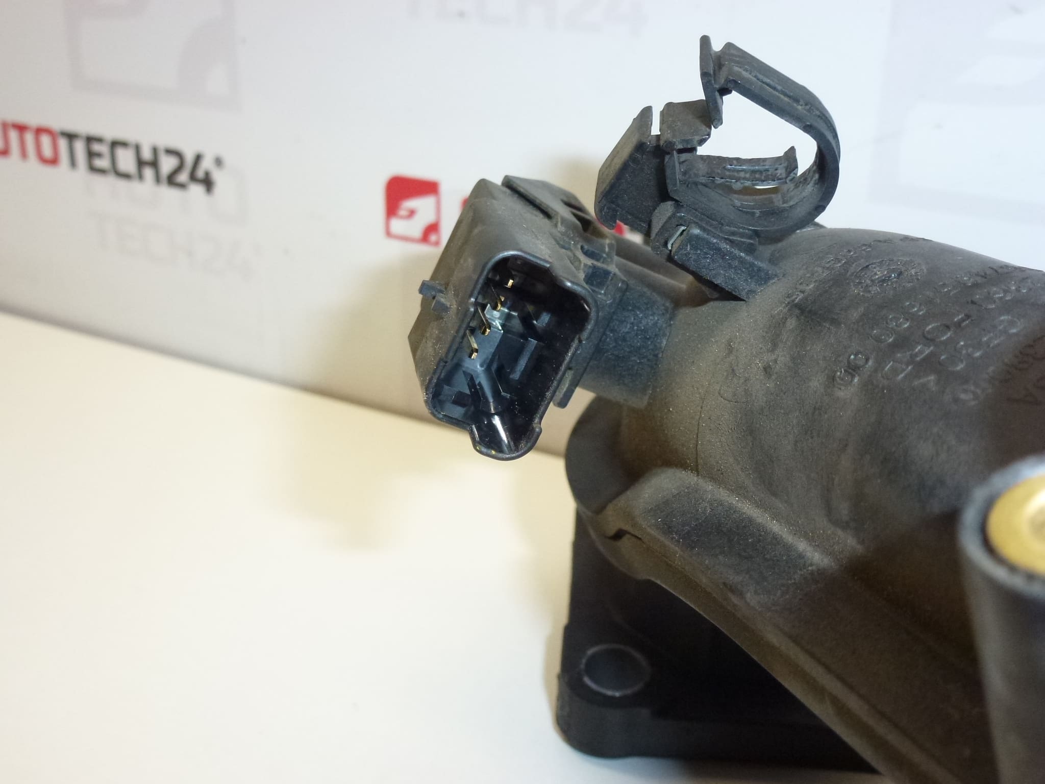 Luftrör 1.6 HDI Citroën Peugeot 9674942380 9674951680 0382RT