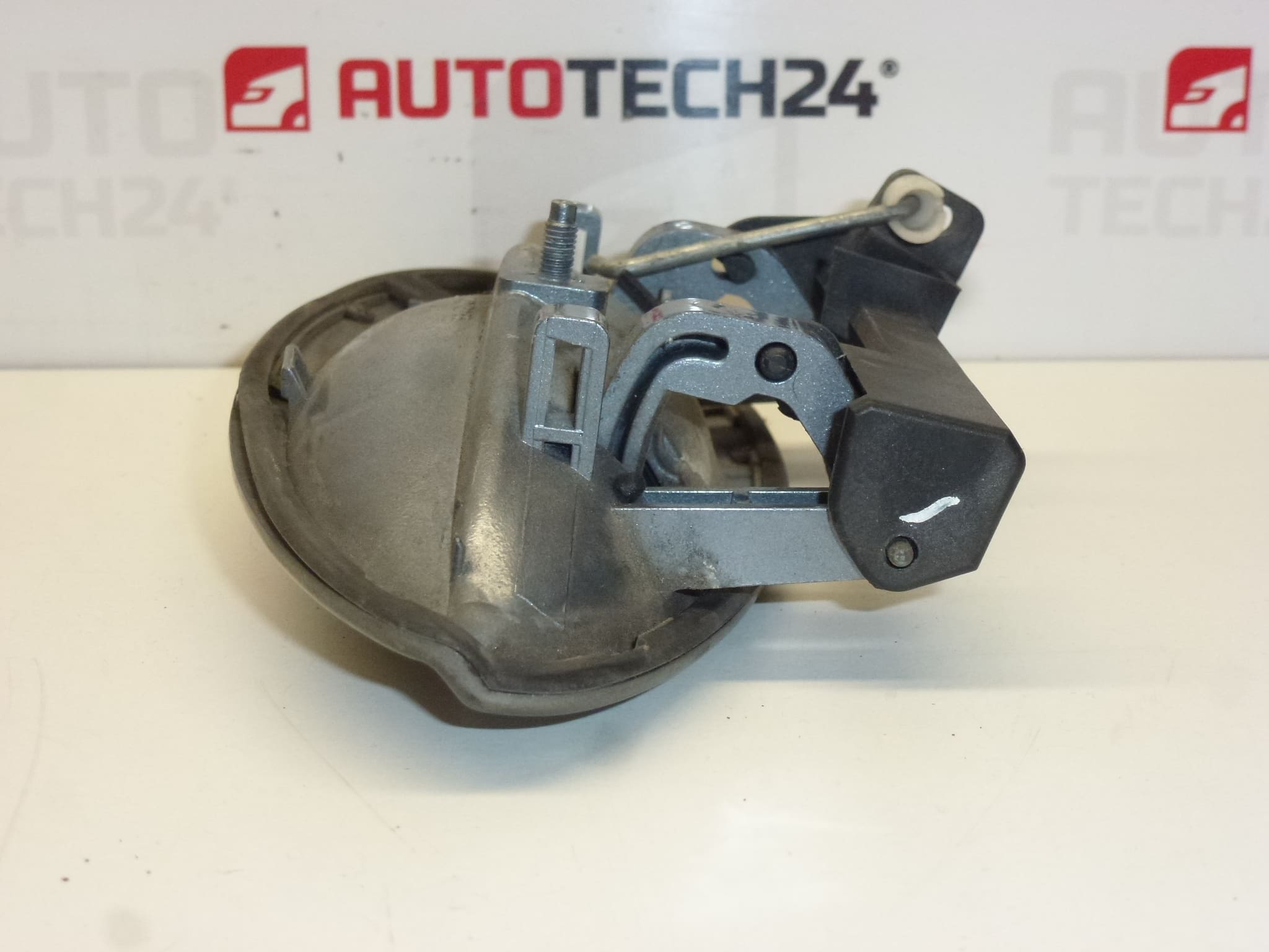 Vänster bakdörrhandtag Citroën C5 I och II 9631831077 9101S7 EYTC