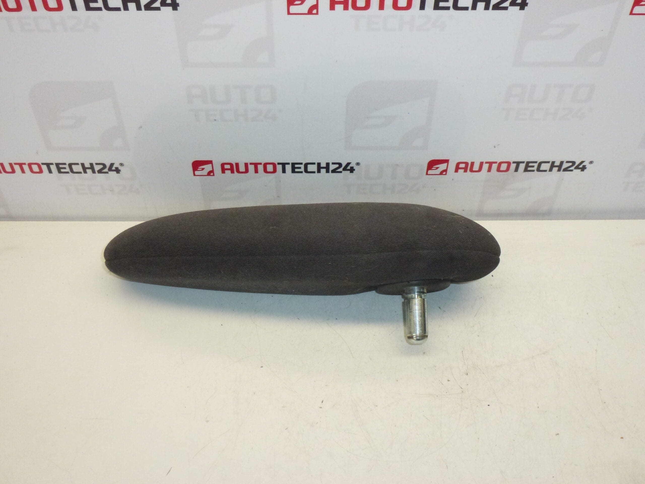 Höger armstöd Citroën Peugeot 8830Y0