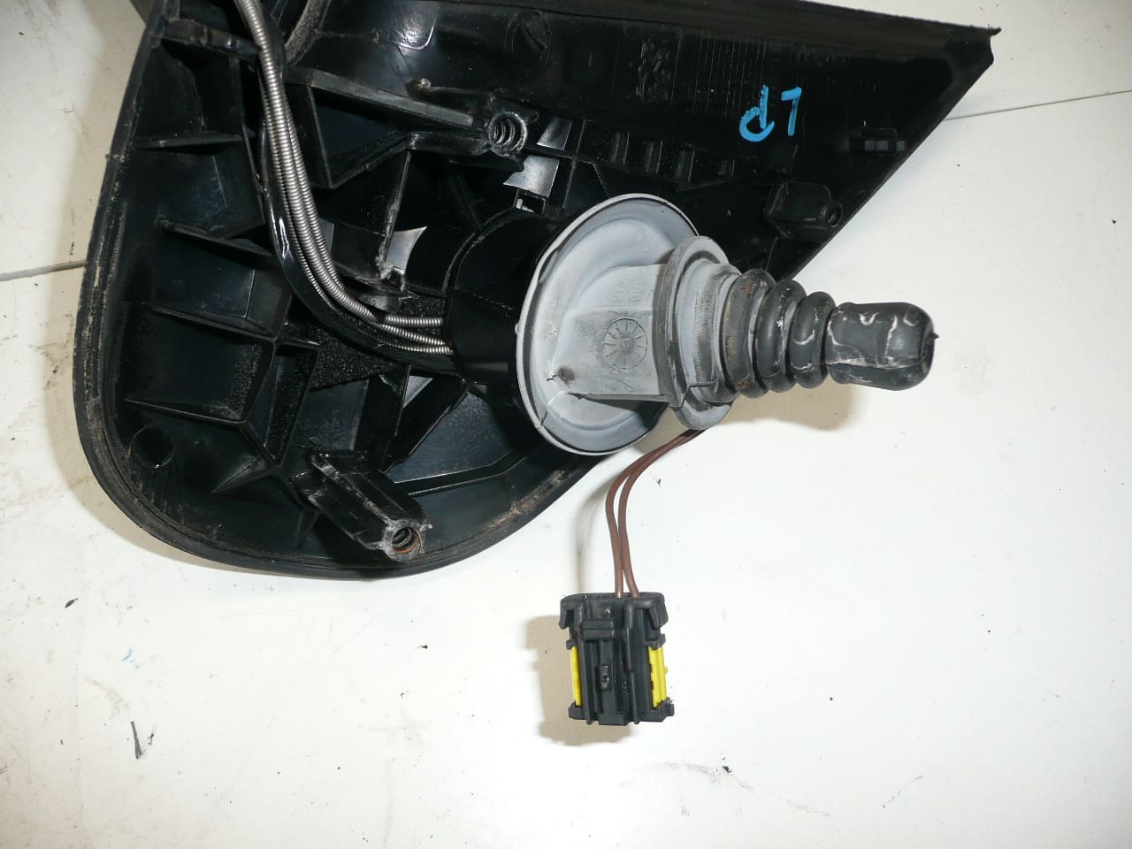 Vänster spegel Peugeot 206 8153KK 8154JA