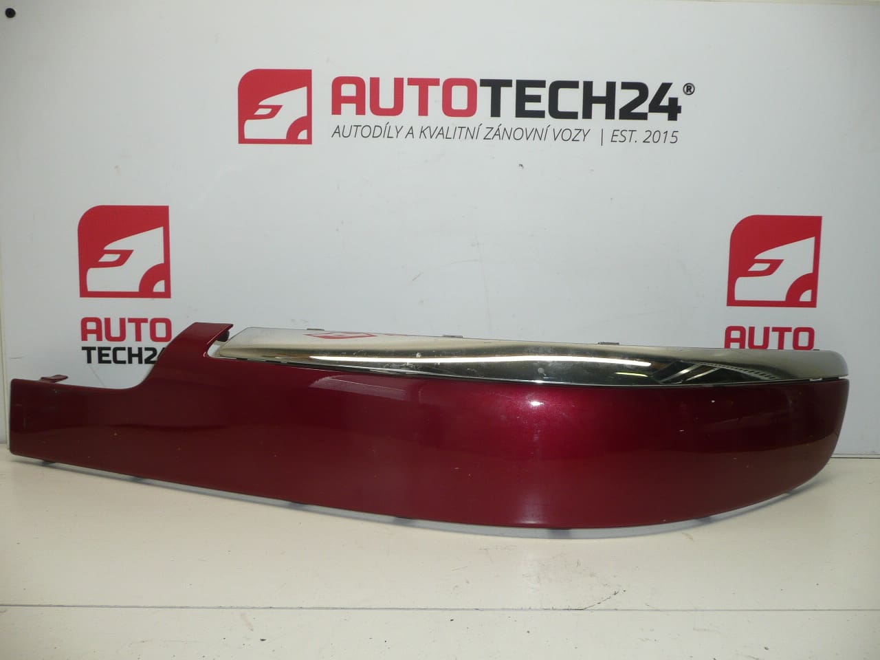 Krom stötfångare Citroën Xsara Picasso 7452CK