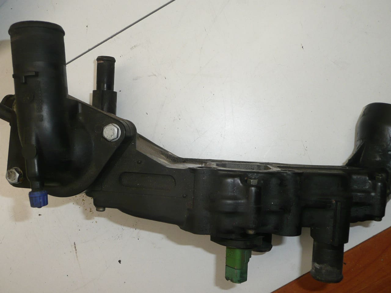 Termostatbehållare Citroën Peugeot 2.0 HDI 9643212280 1336W7 - Bild 2