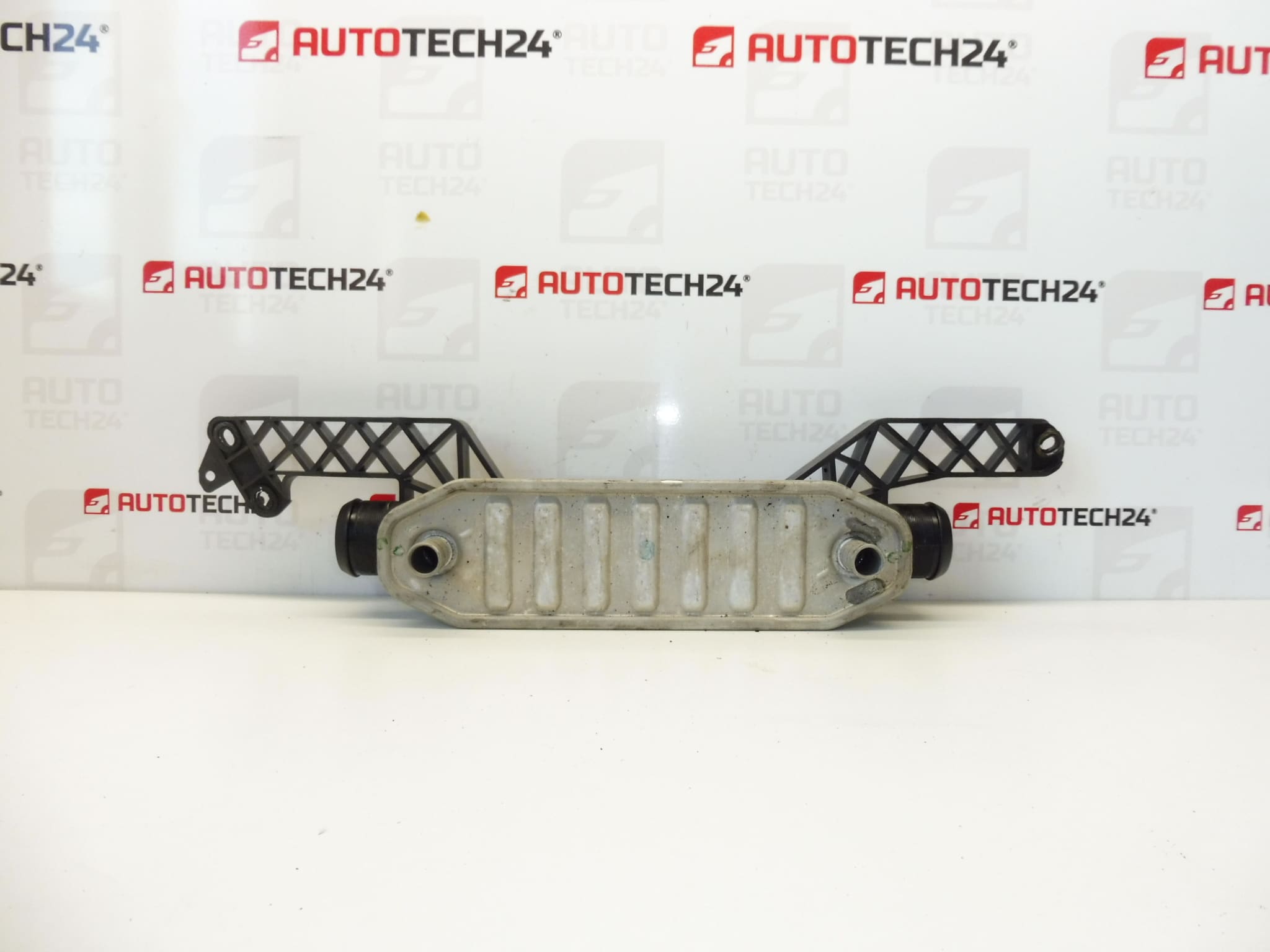 Växlare luftkylningsvätska Citroën Peugeot 2.0 2.2 HDI 0384G7