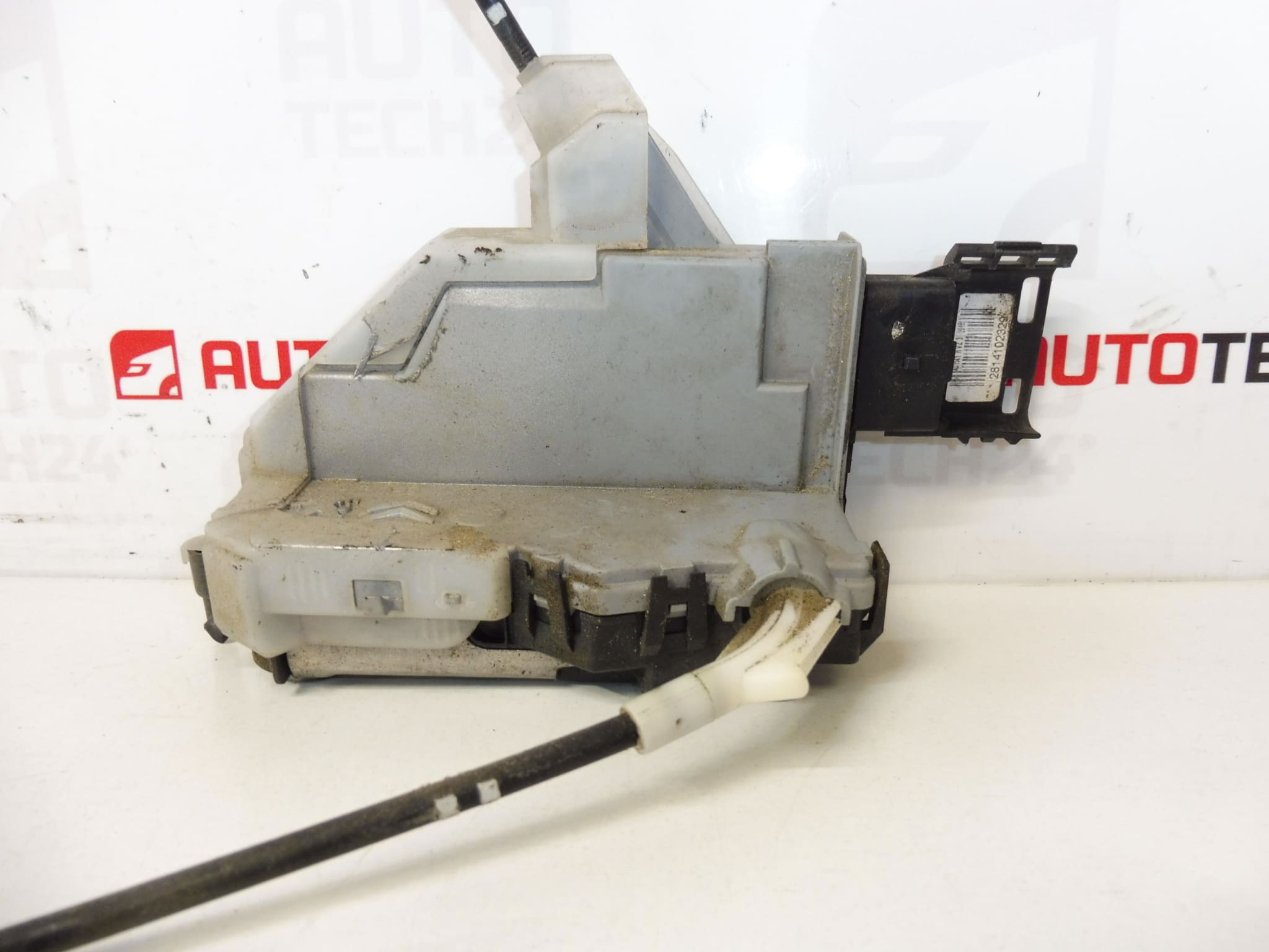 Låset för högra bakdörren till PEUGEOT 5008 9800624180 9138AC - Bild 2