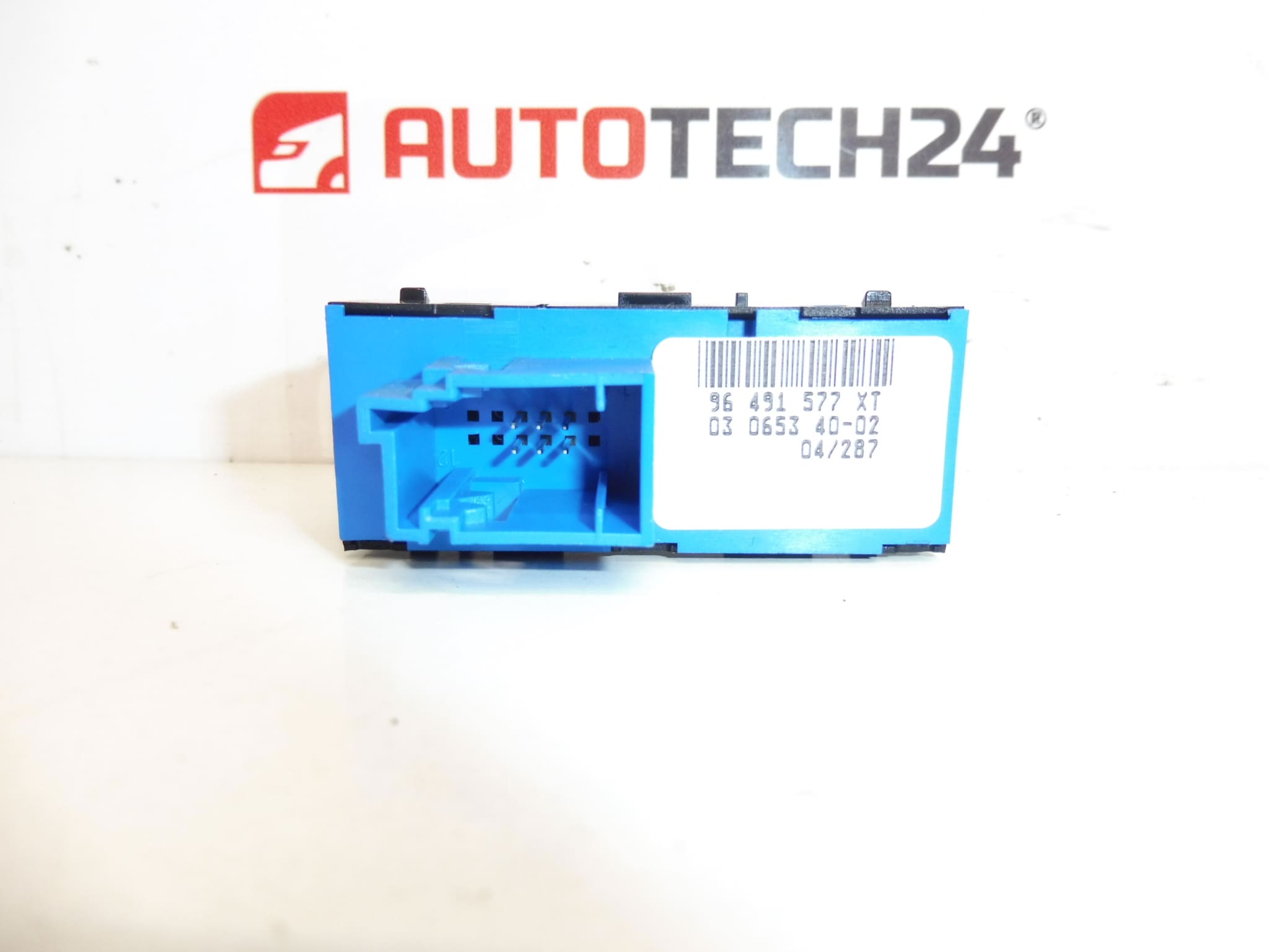 ESP-brytare till Peugeot 407 96491577XT 6554EZ - Bild 2