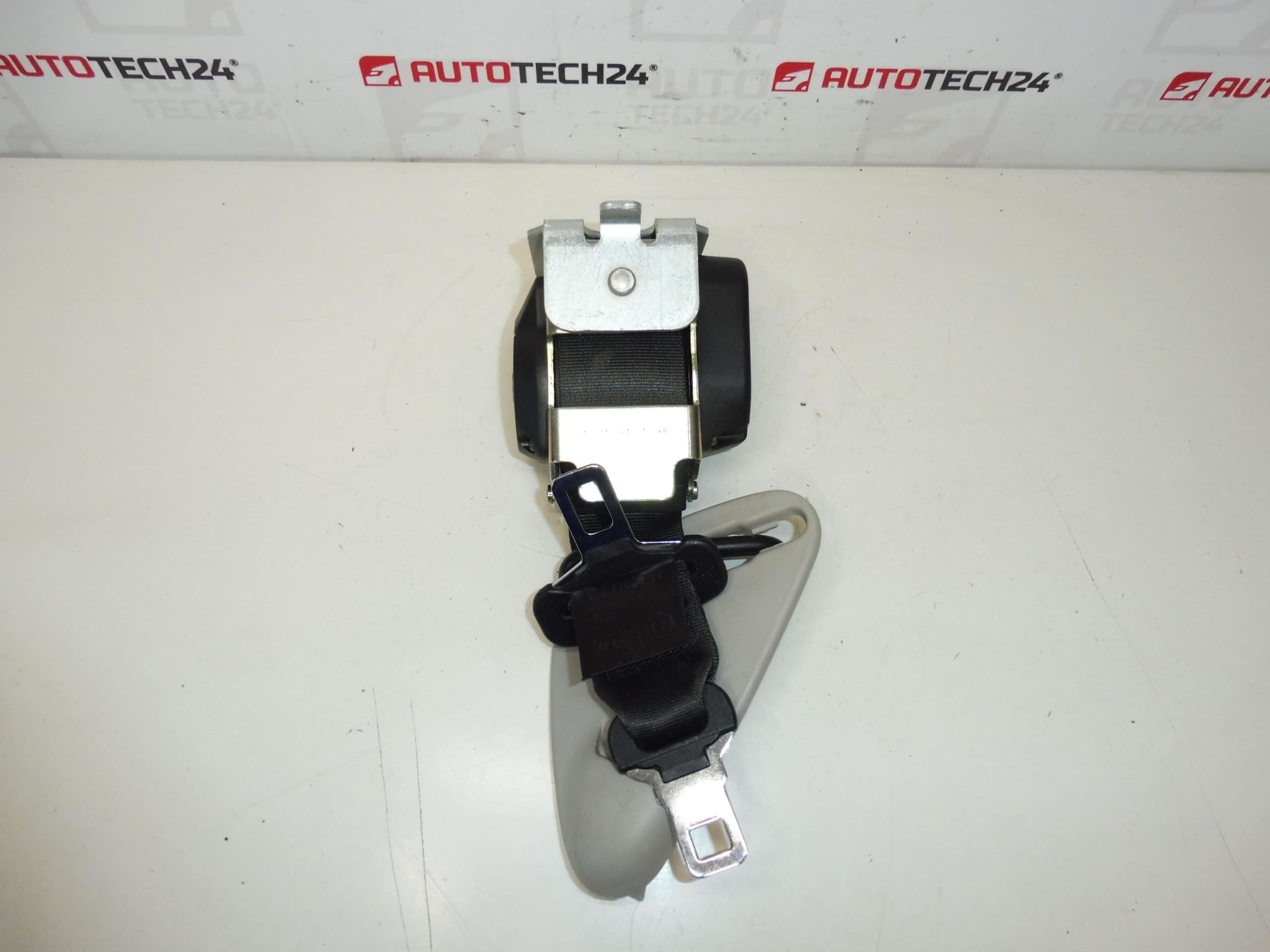 Mellan bakre säkerhetsbälte Citroën Xsara Picasso 96314478XX 8973N5 - Bild 2