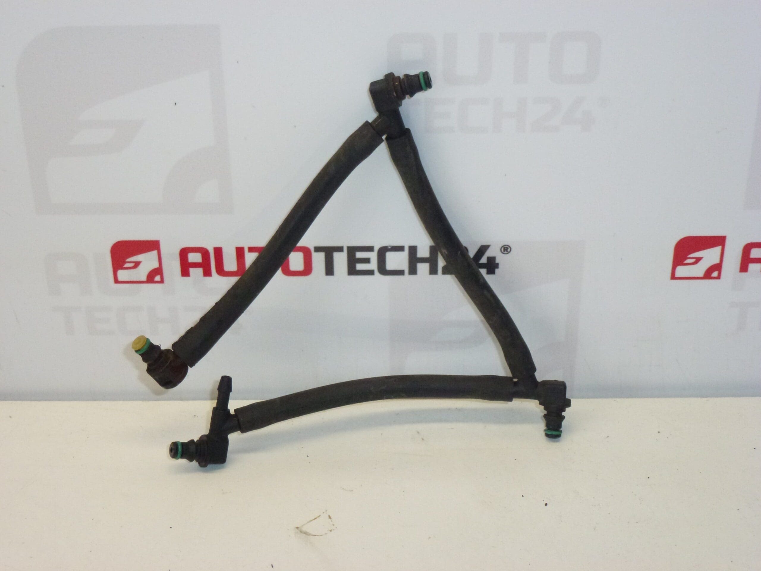 Återflödesrör Citroën Peugeot 1574Q1 - Bild 2