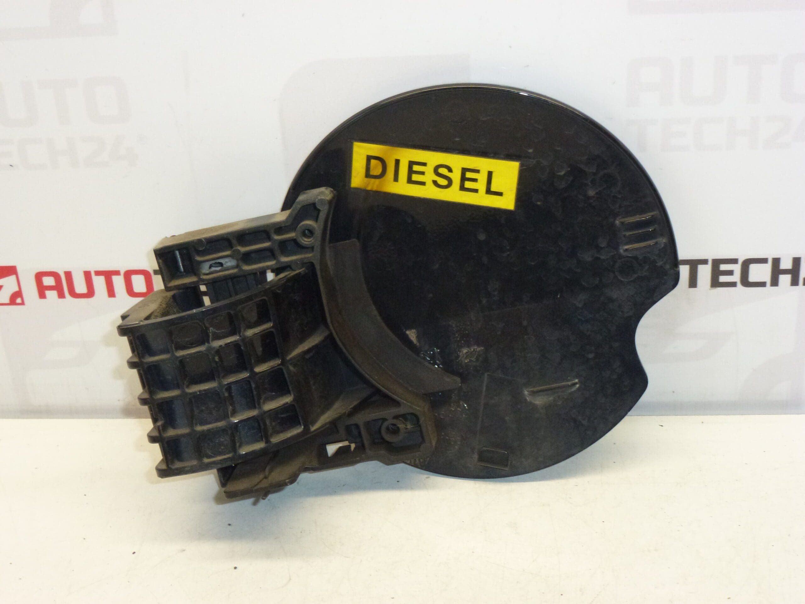 Tanklock EXLD Peugeot 307 CC 9643084577 1517A5 - Bild 2