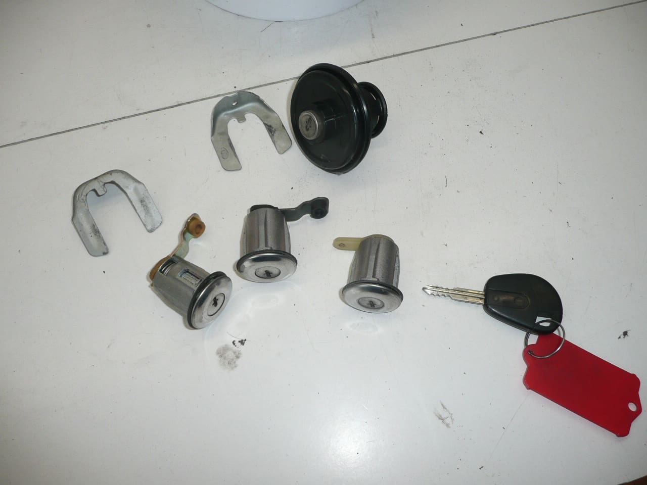 Nyckel och Låsetsats Citroën Berlingo II - Bild 2
