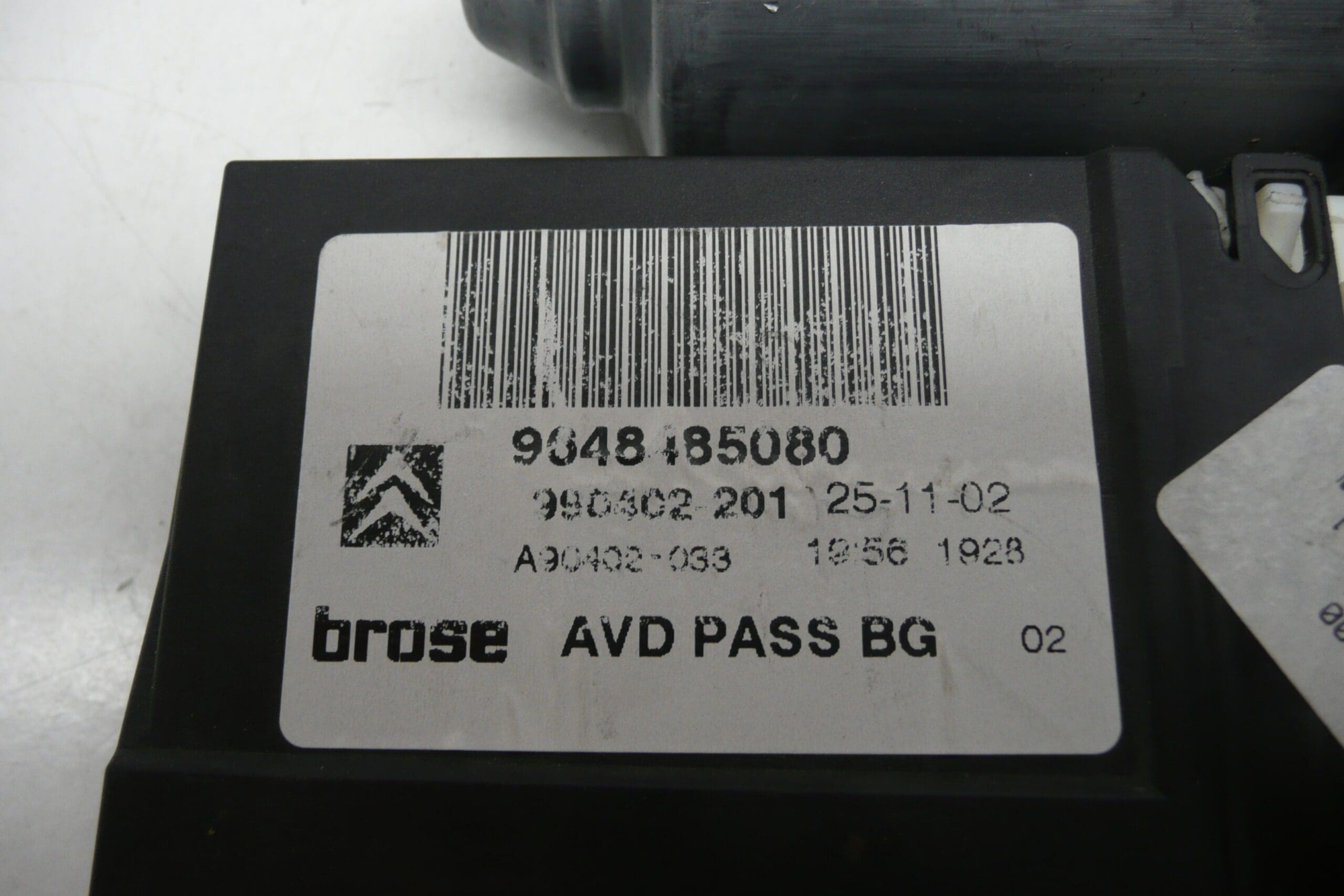 Fönsterregulatormotor fram höger Citroën C5 9632531980 - Bild 2