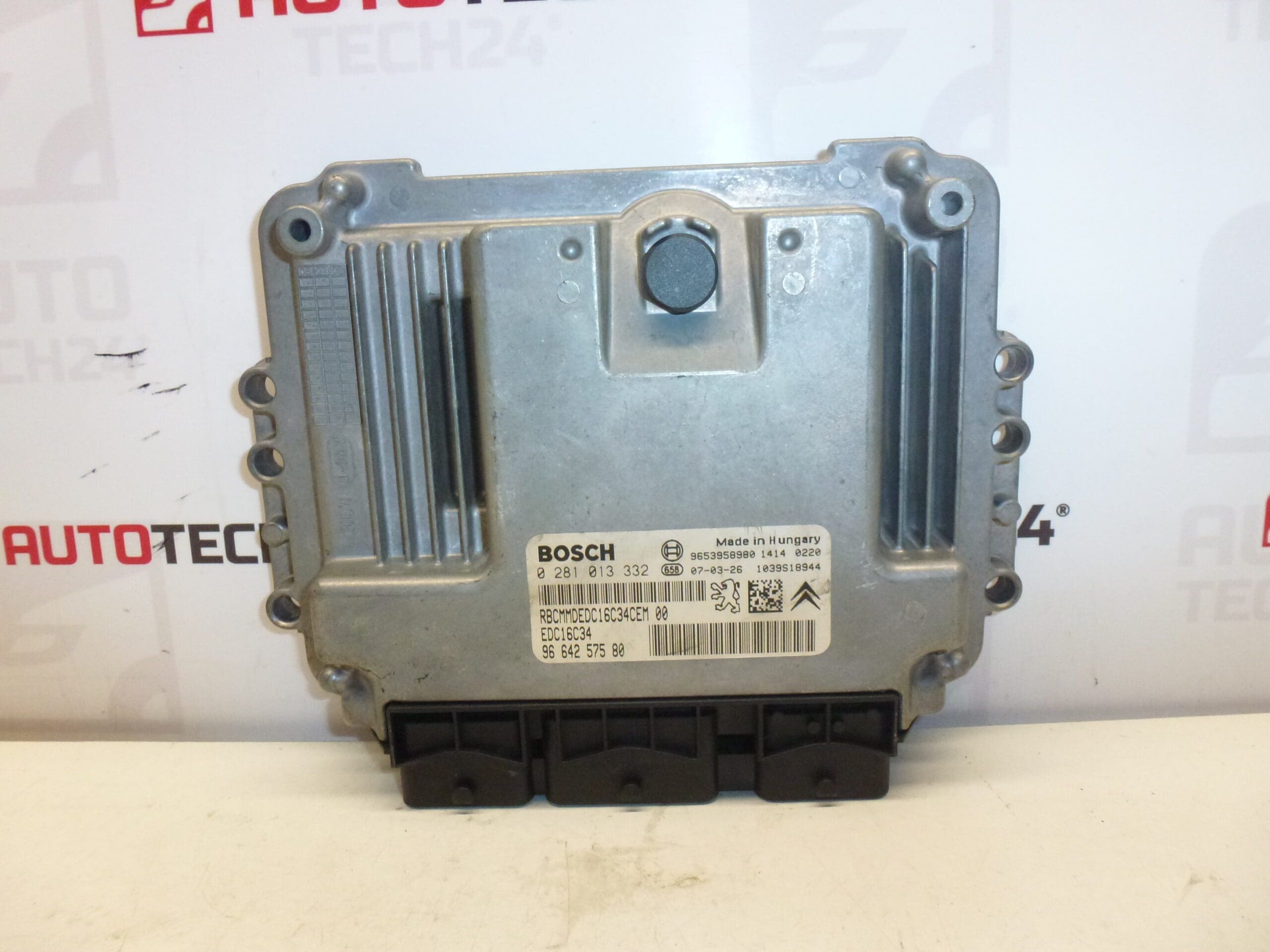 ECU VIRGIN Citroën Peugeot Bosch EDC16C34 0281013332 - Bild 2