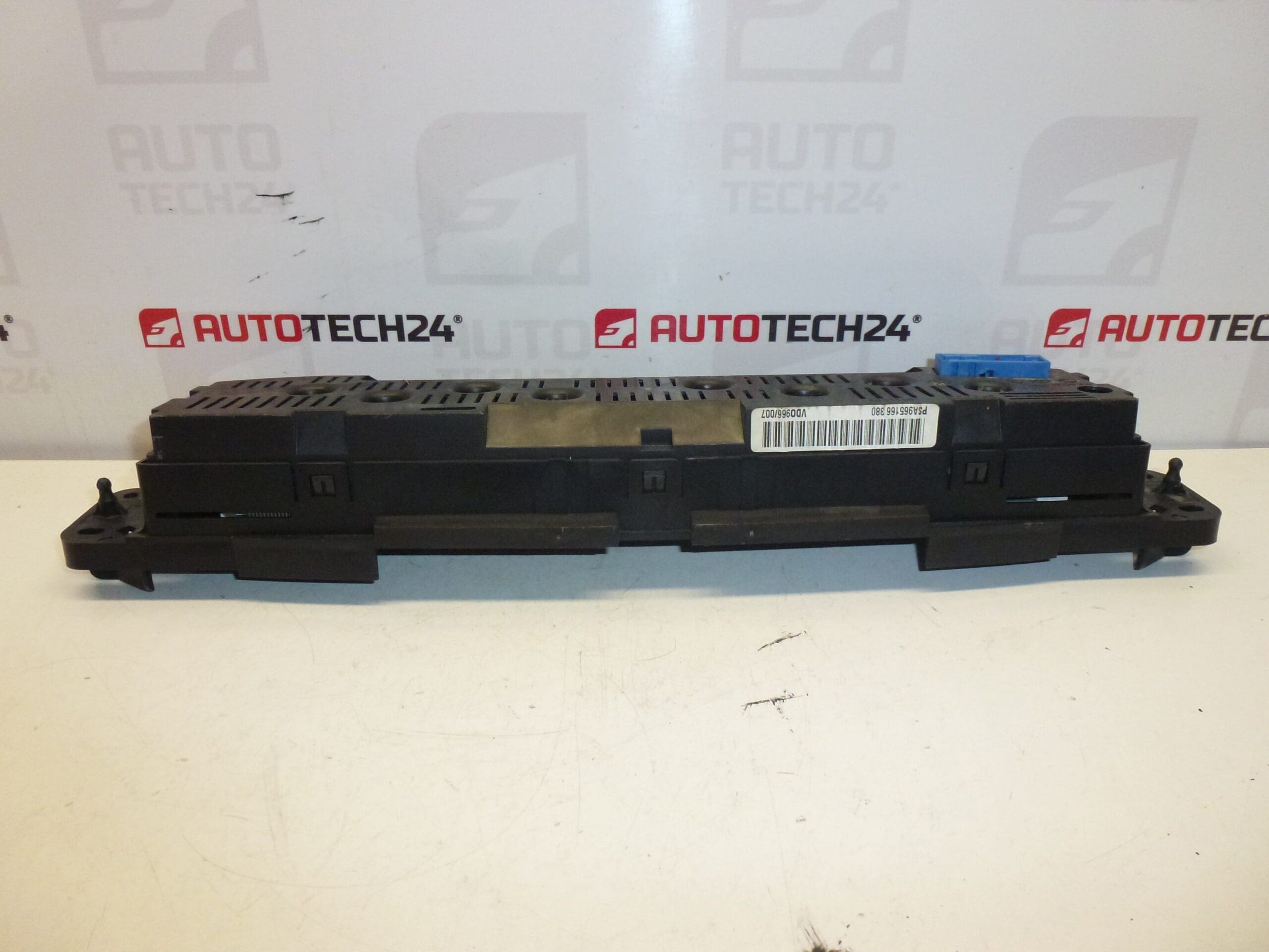 Tachometer Citroën Xsara Picasso 965166380 9651667380 - Bild 2