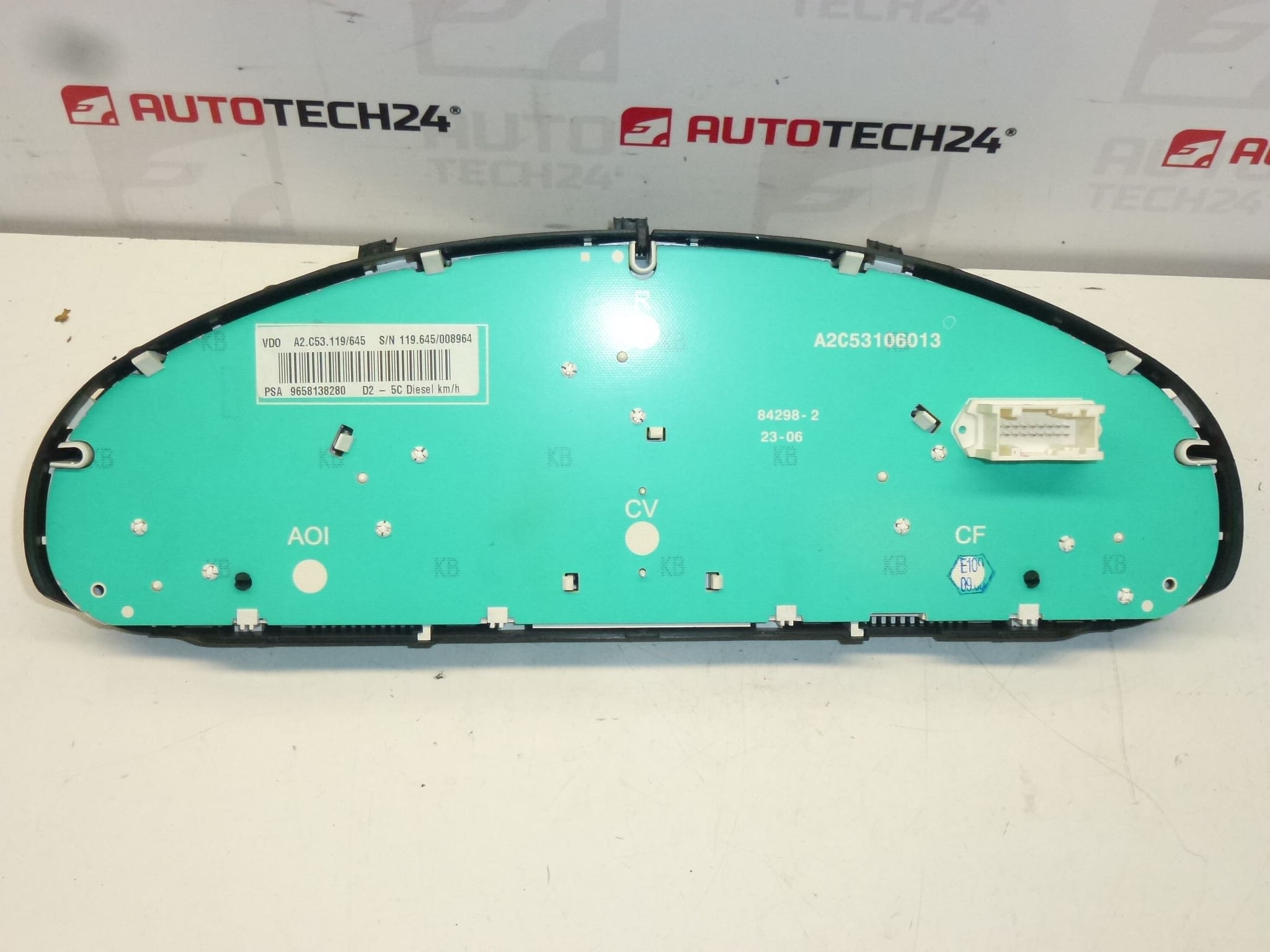 Varvräknare Peugeot 407 188 000 km 9658138280 - Bild 2