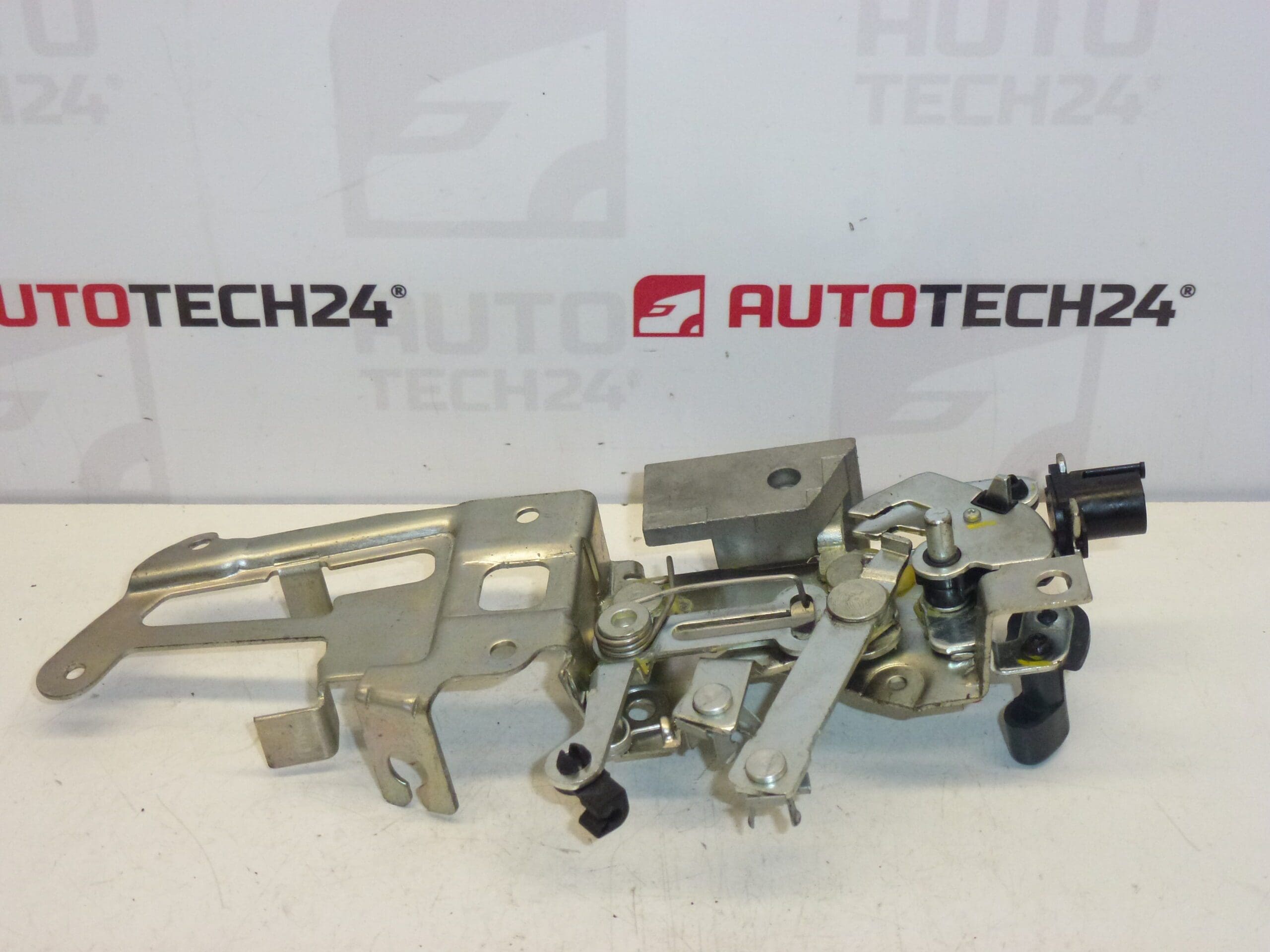 Dörrlås höger bakdörr Citroën Peugeot 9138H2 - Bild 2