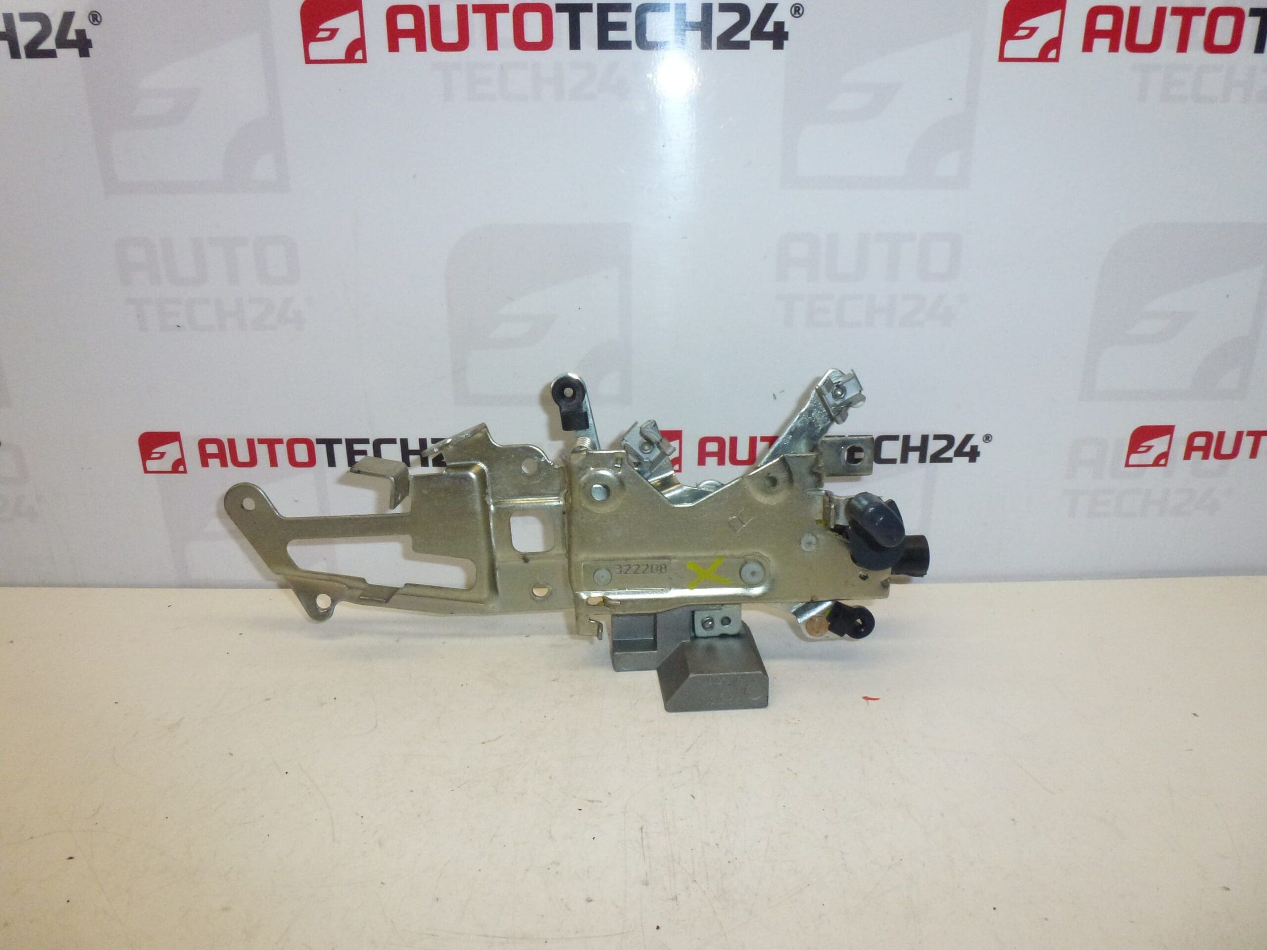 Höger bakdörrlås Citroën Peugeot 9138H2