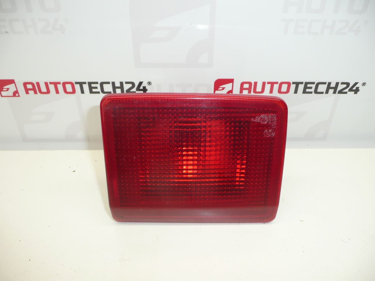 Höger dimljus bak Peugeot 407 SW 9646507380 6351T4