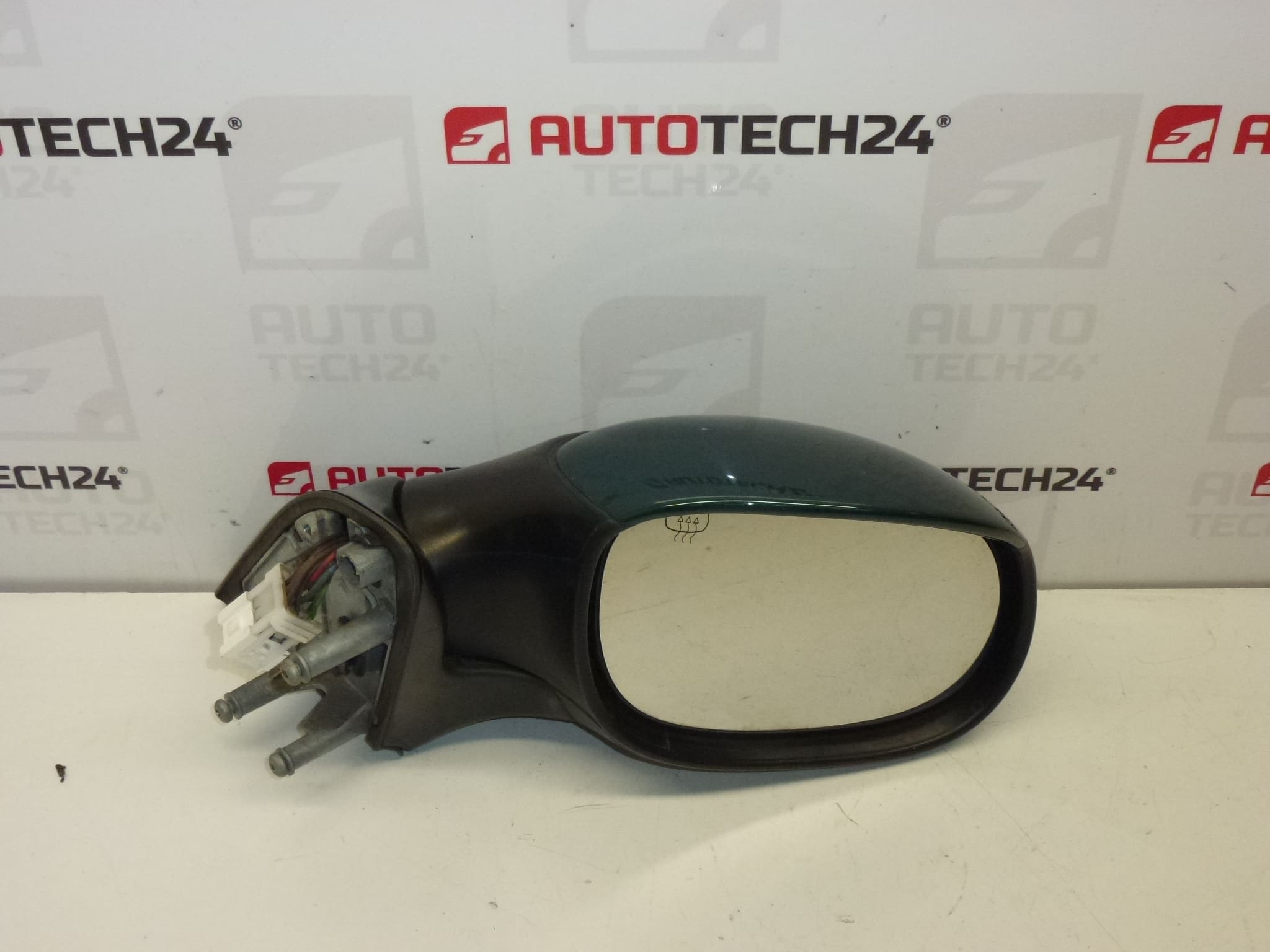 Höger spegel Citroën Xsara Picasso elektriskt fällbar 96461533XT 8149NP
