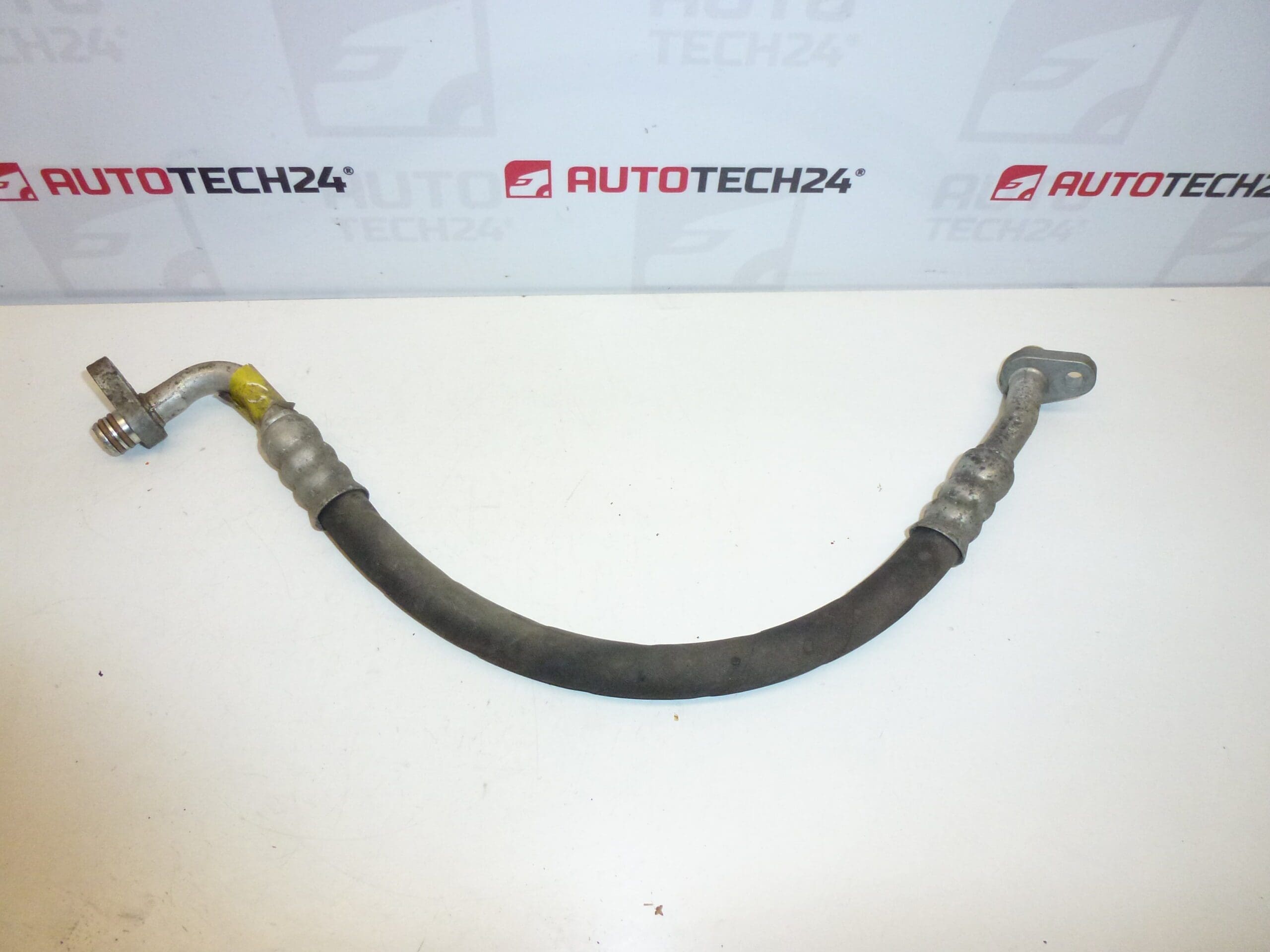 Klimatrör Citroën C4 Peugeot 307 1.6 16V 6460CG