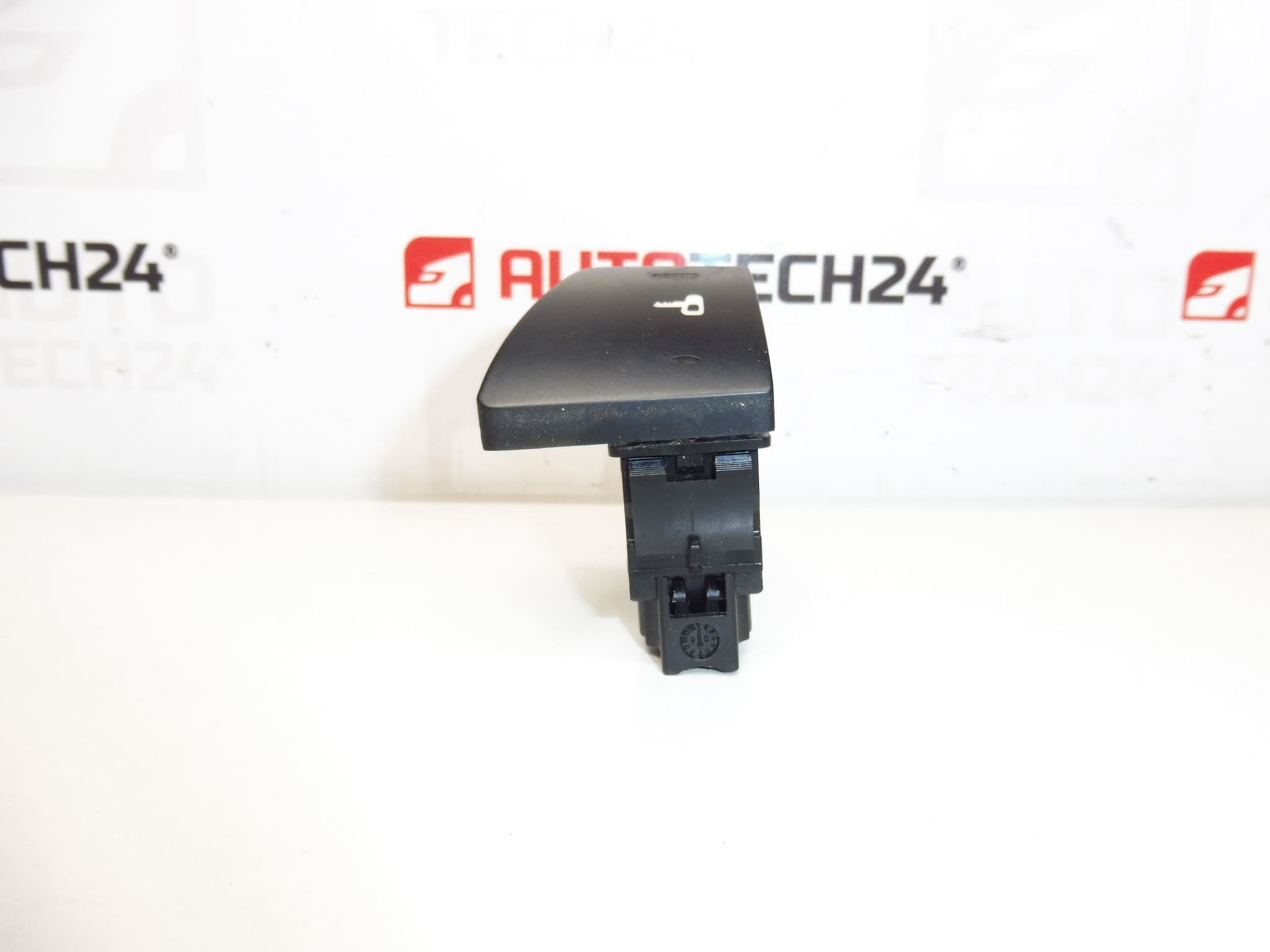 Fjärrkontroll för centrallås Peugeot 307 96366684XT 96366604XT - Bild 2