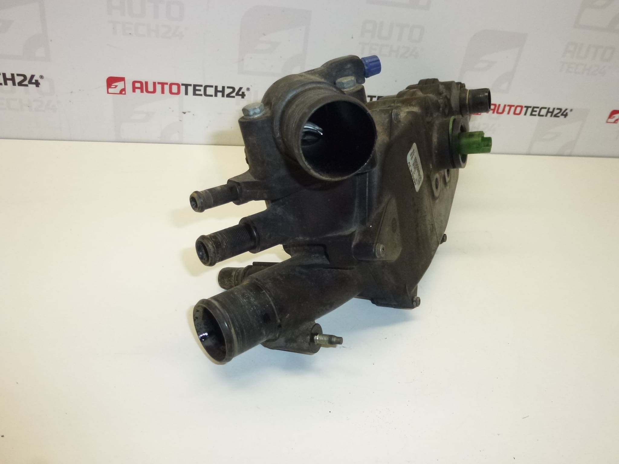 Termostat Hölje Citroën Peugeot 2.0 och 2.2 HDI 9643093580 1336W0 - Bild 2