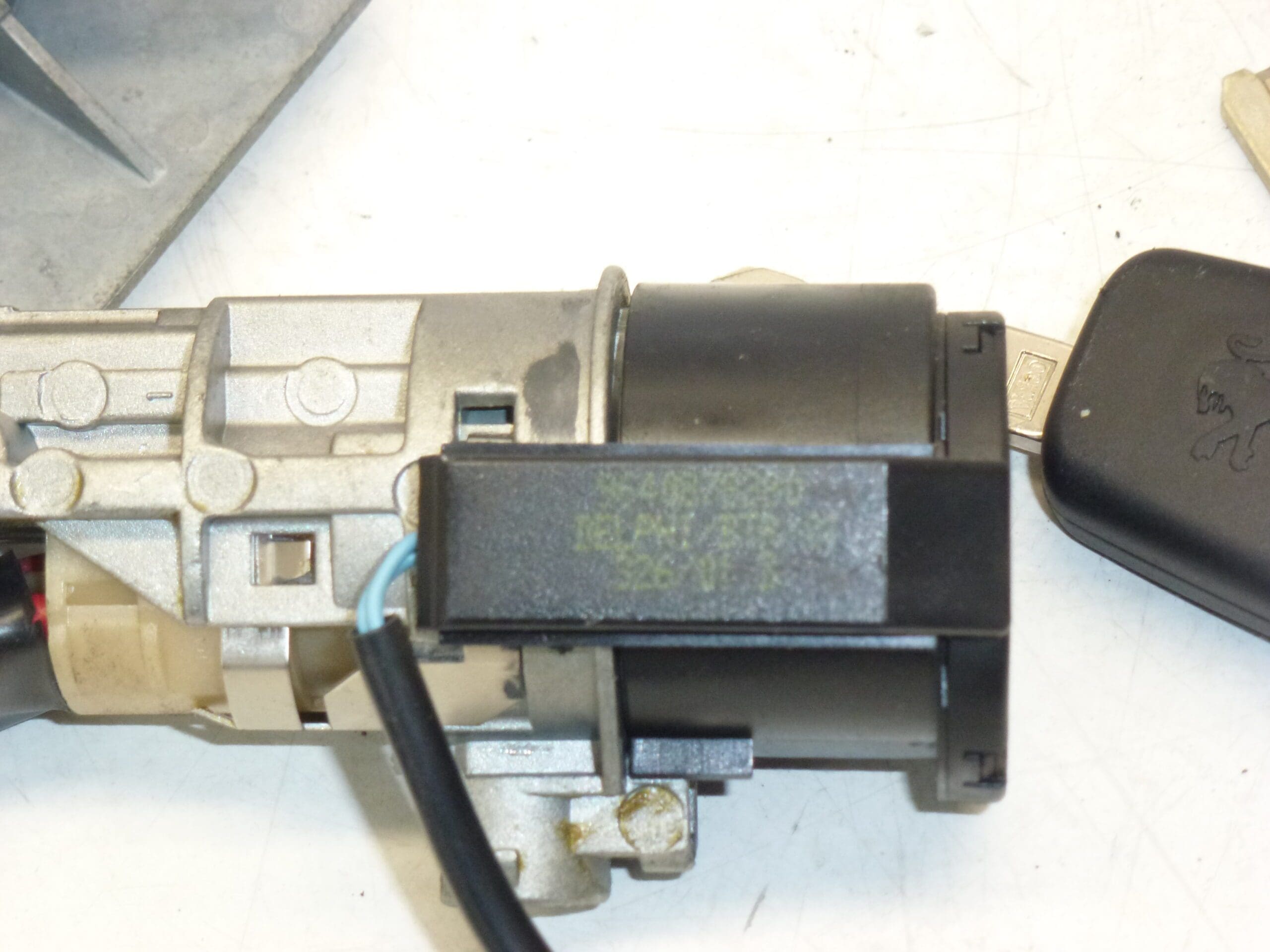 Låssats + 2 Nycklar Peugeot 406 4162Z7 4162Z6 - Bild 2